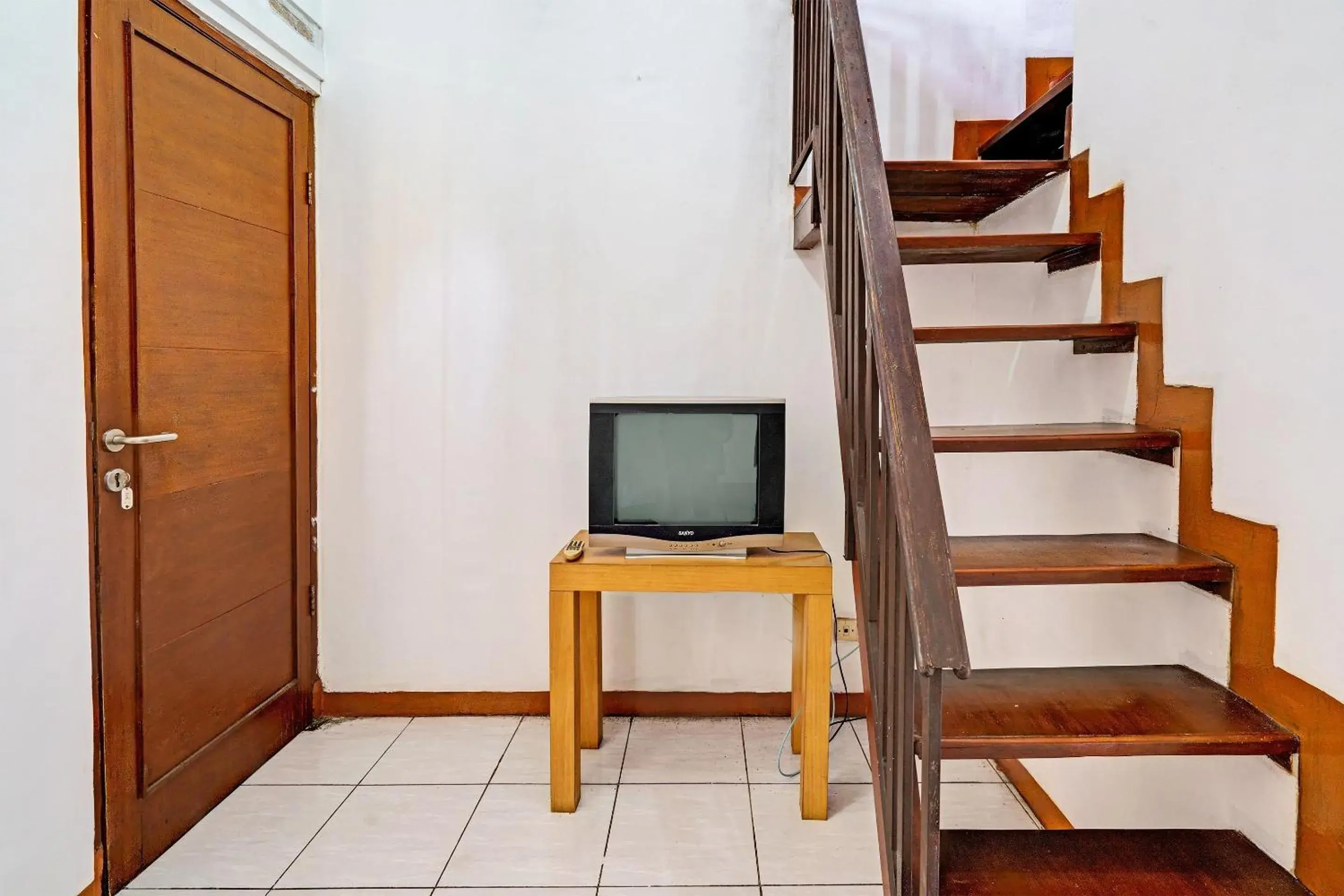 Bedroom in Super OYO Capital O 91810 Hotel Balebat 2 Bedroom in Super OYO Capital O 91810 Hotel Balebat 2