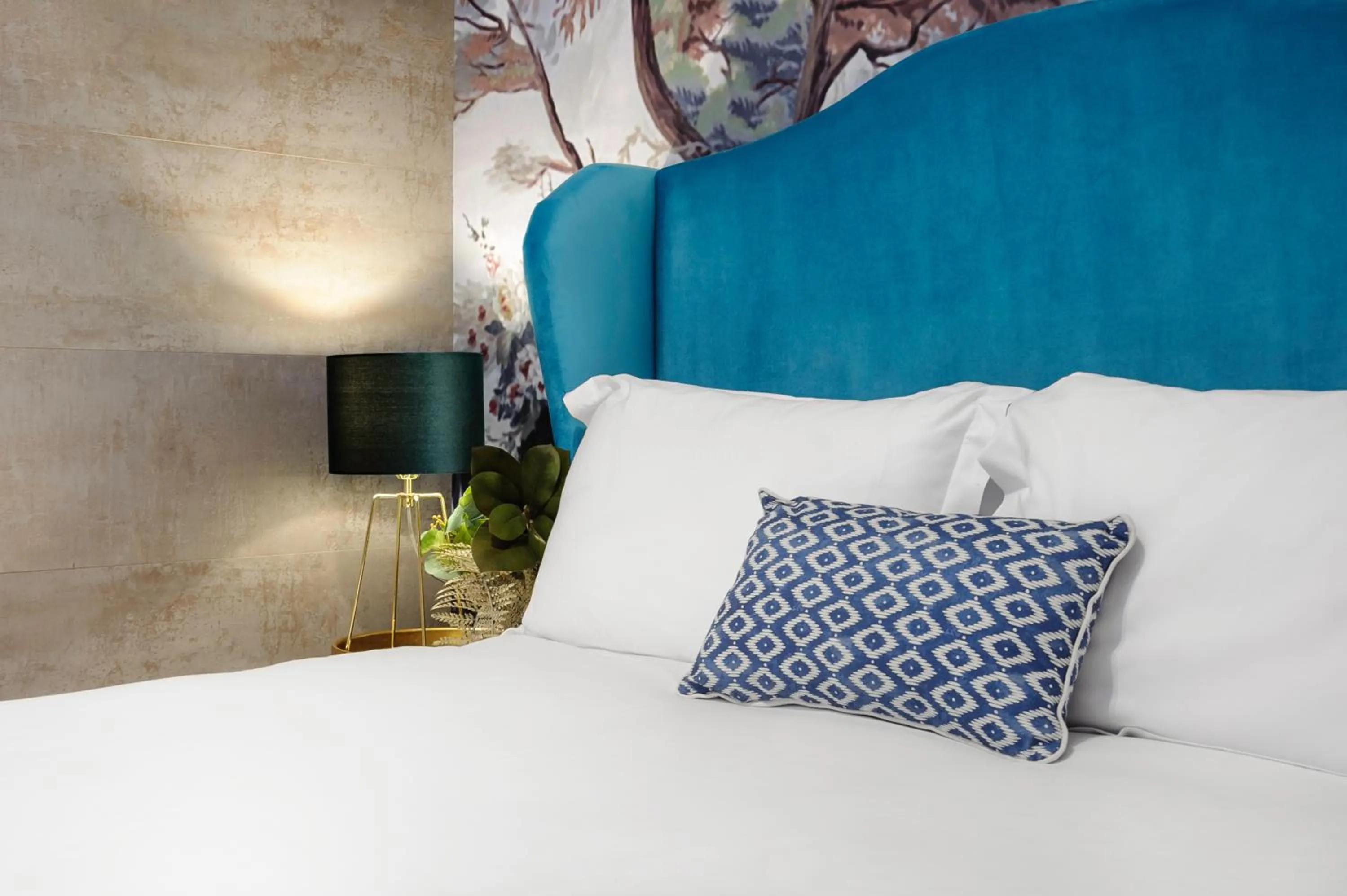 Bed in Hotel Los Girasoles by Maxi Hoteles