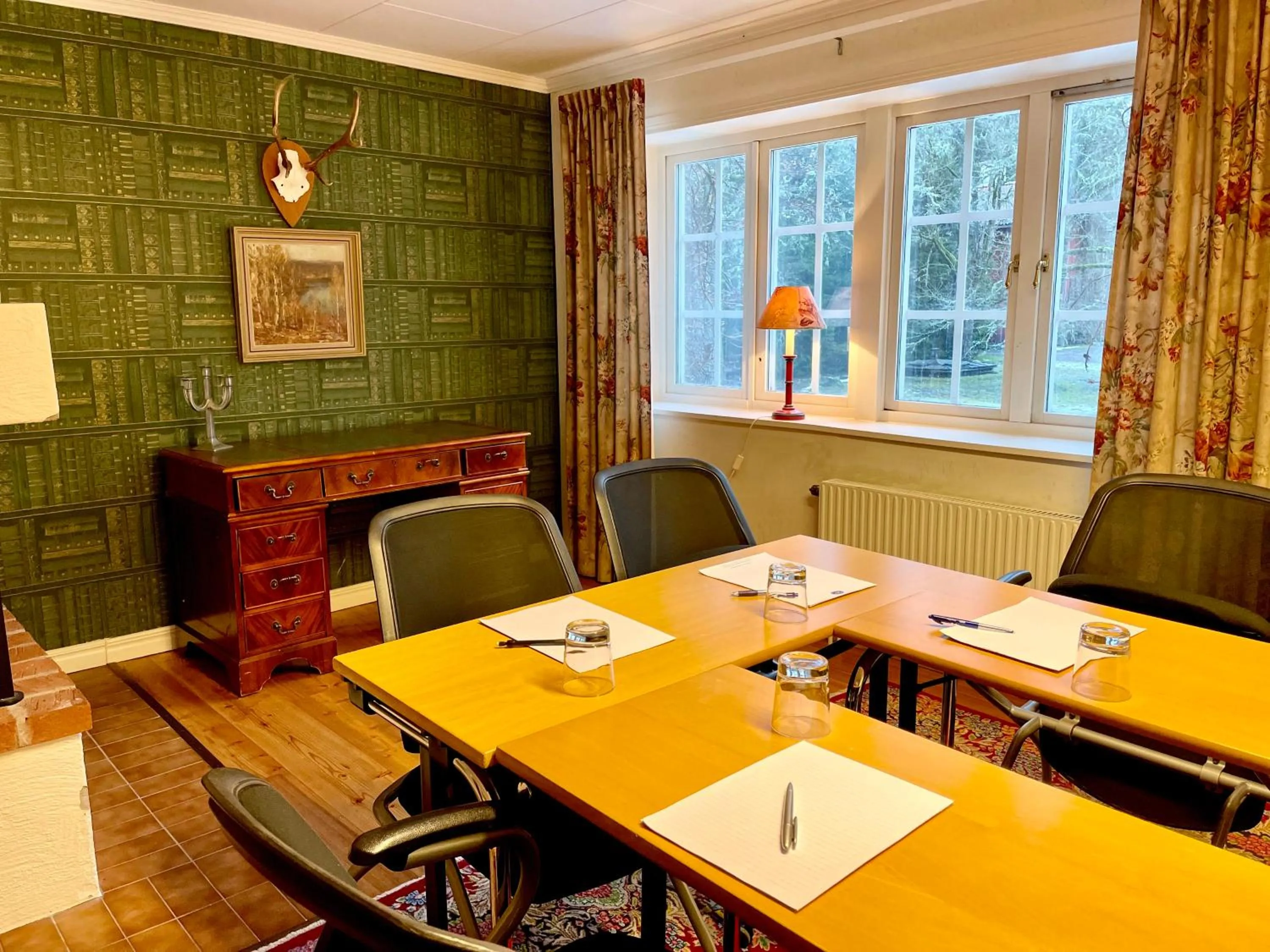 Meeting/conference room in Apertins Hotell