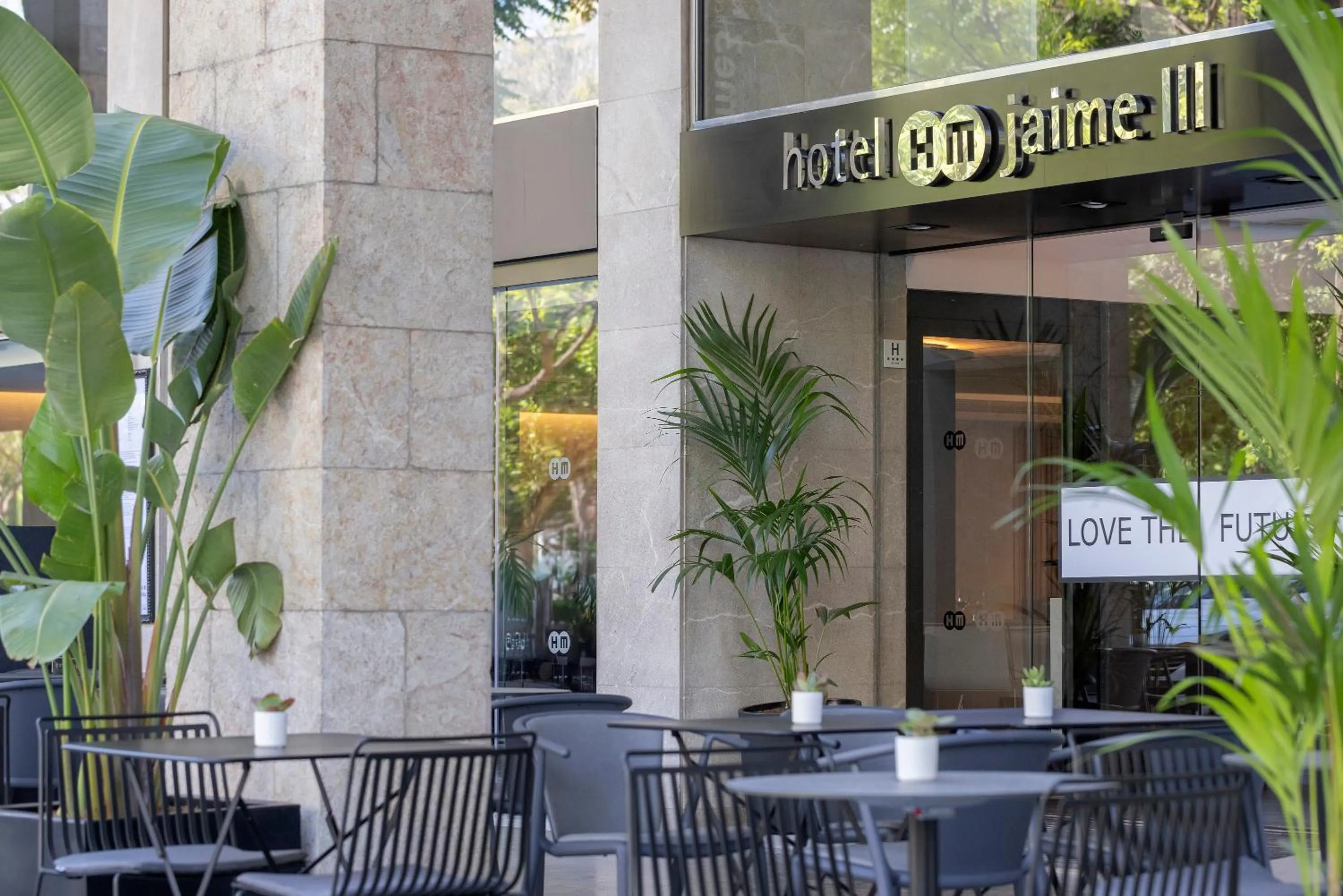 Property building in HM Jaime III