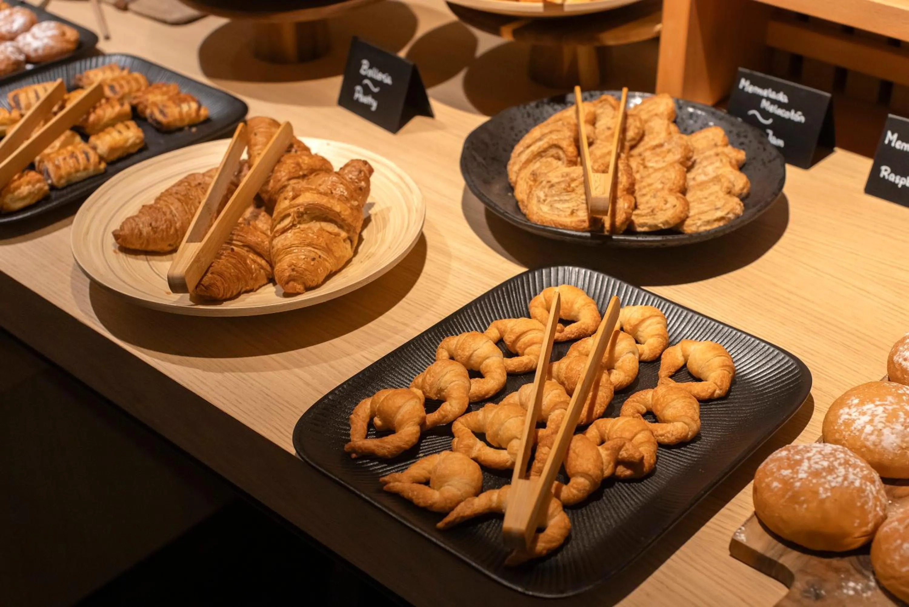 Breakfast in HM Jaime III