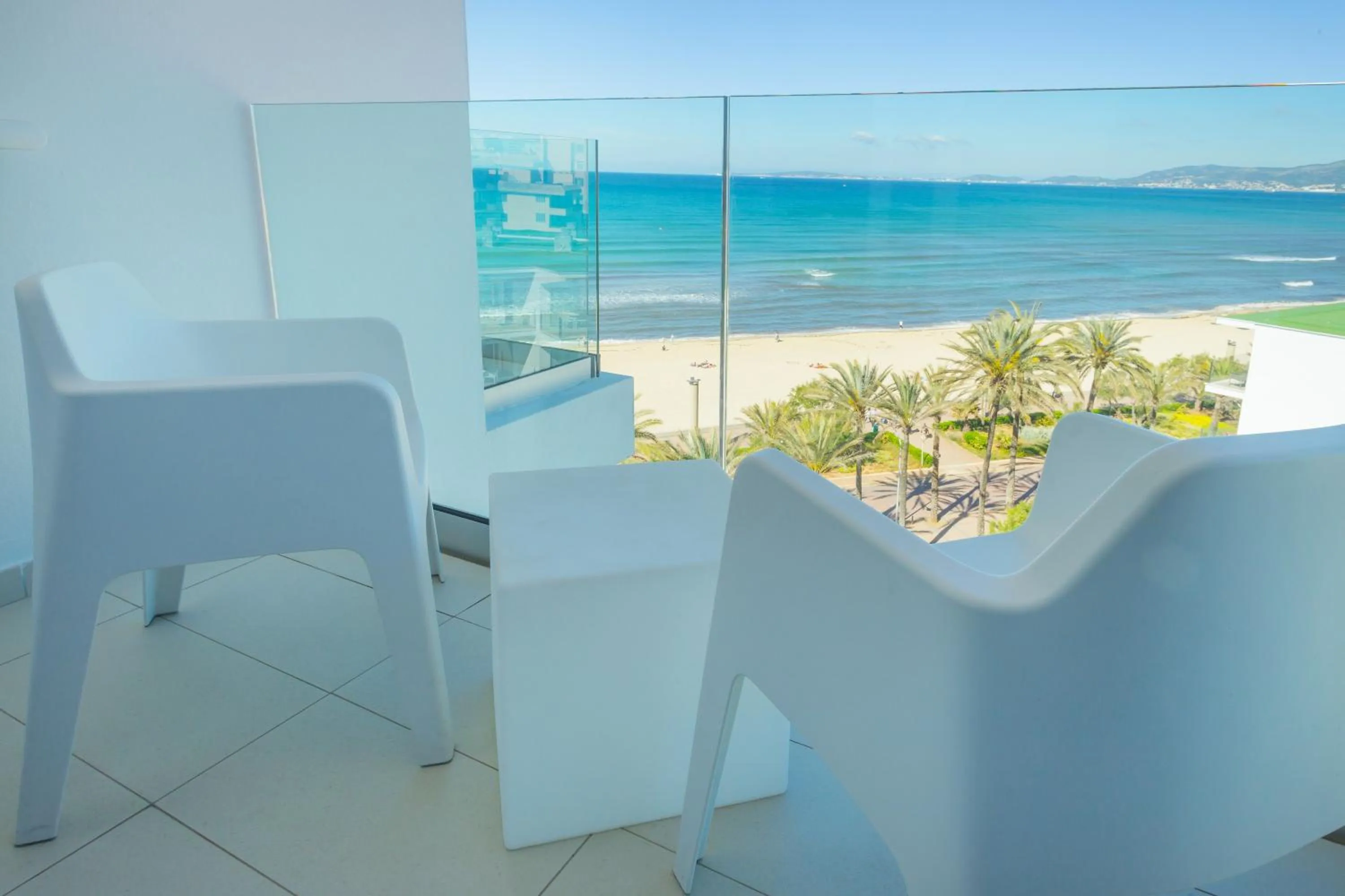 Balcony/Terrace in HM Tropical