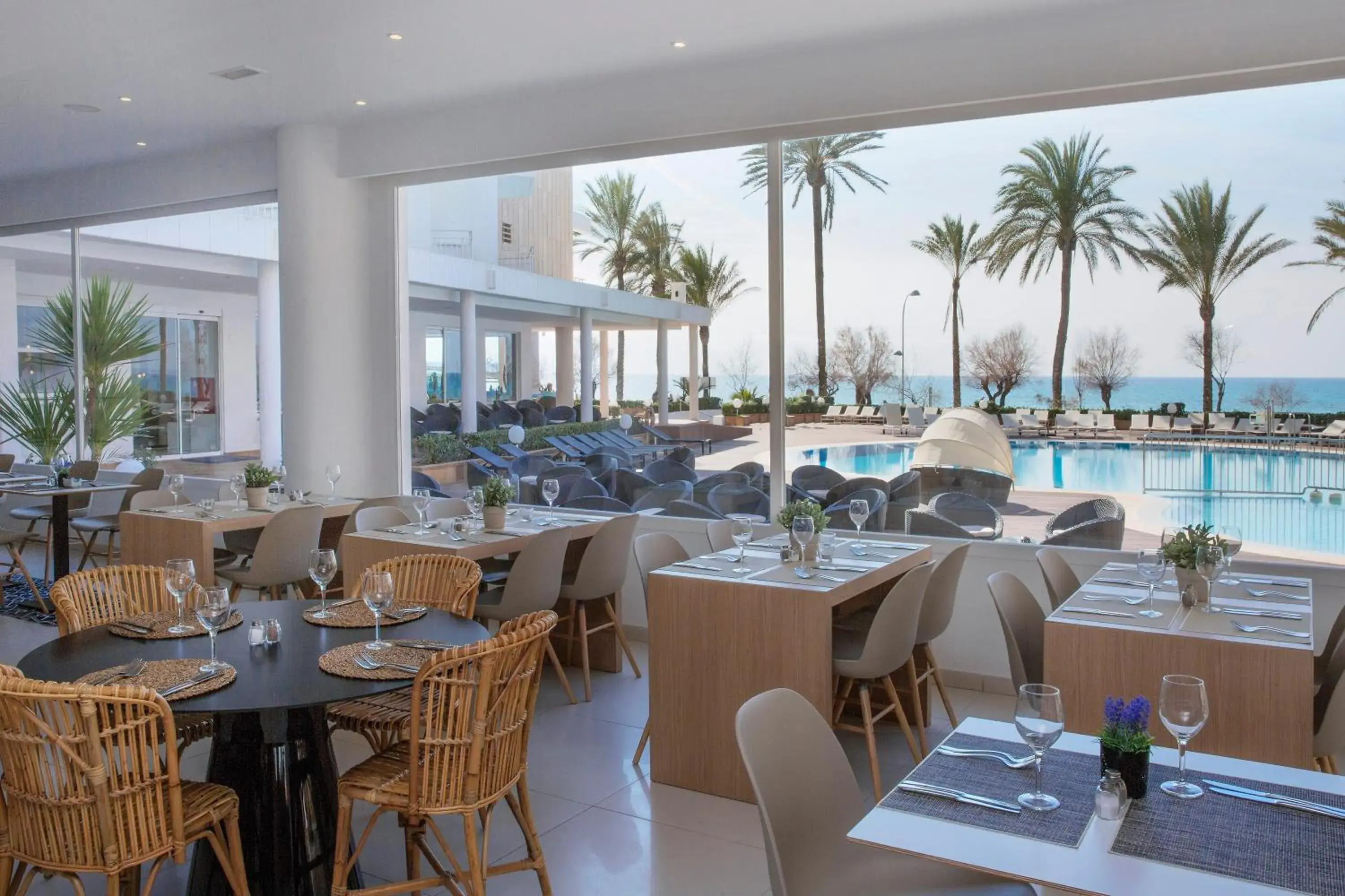 Restaurant/places to eat in HM Tropical Restaurant/places to eat in HM Tropical