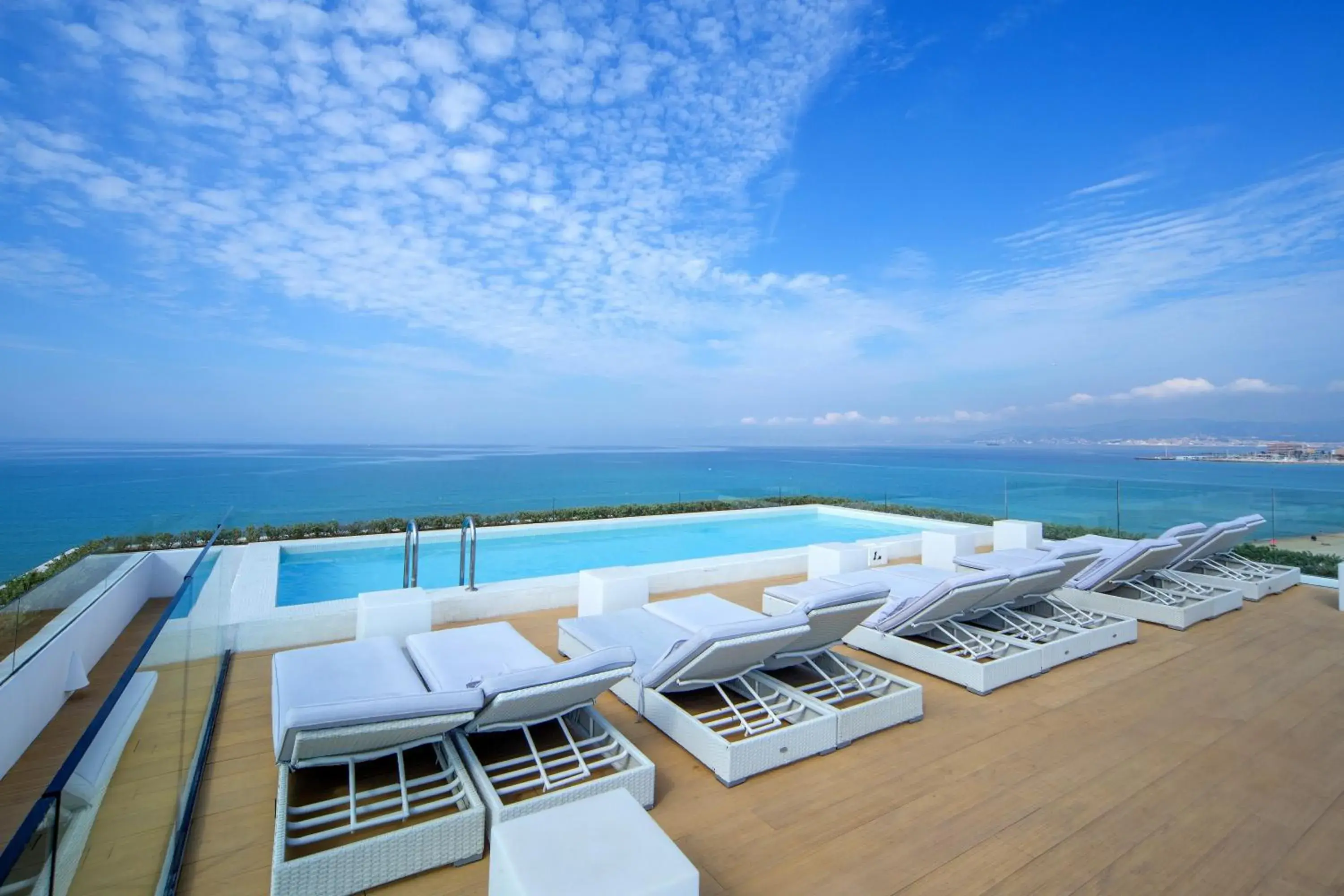 Swimming pool in HM Tropical Swimming pool in HM Tropical