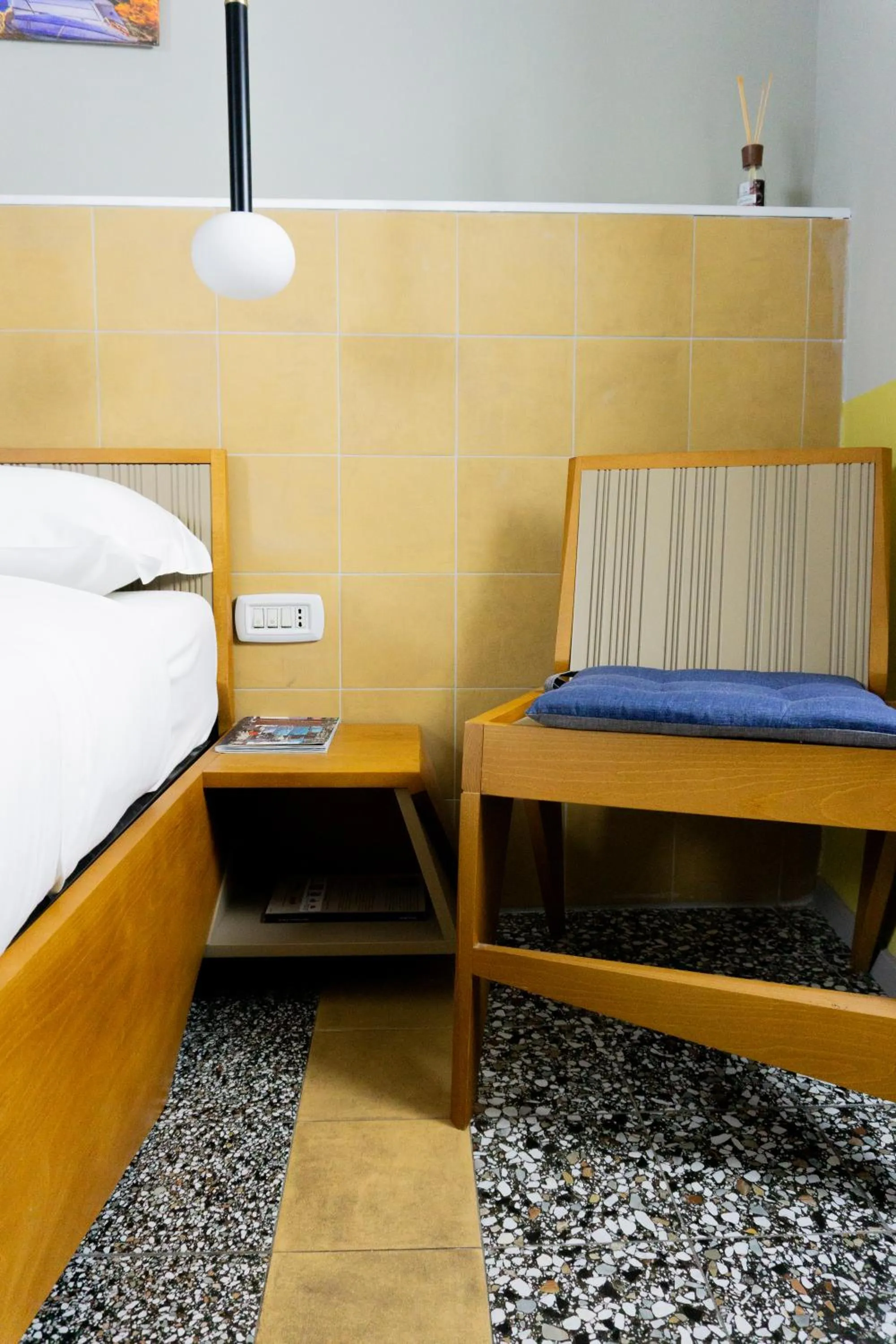 Bed in Occhi di Napoli Experiential Relais