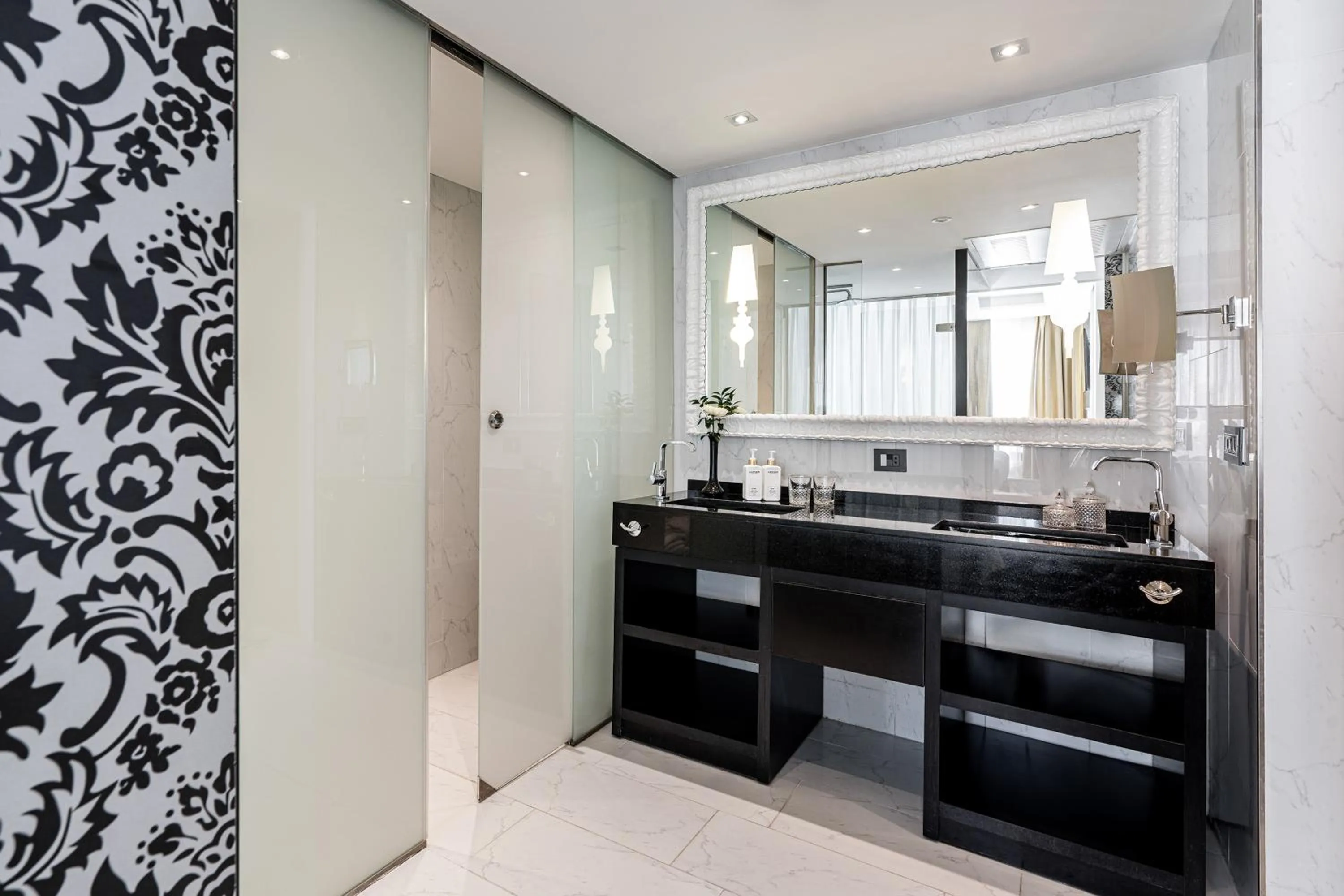 Bathroom in Hotel Colón Gran Meliá - The Leading Hotels of the World