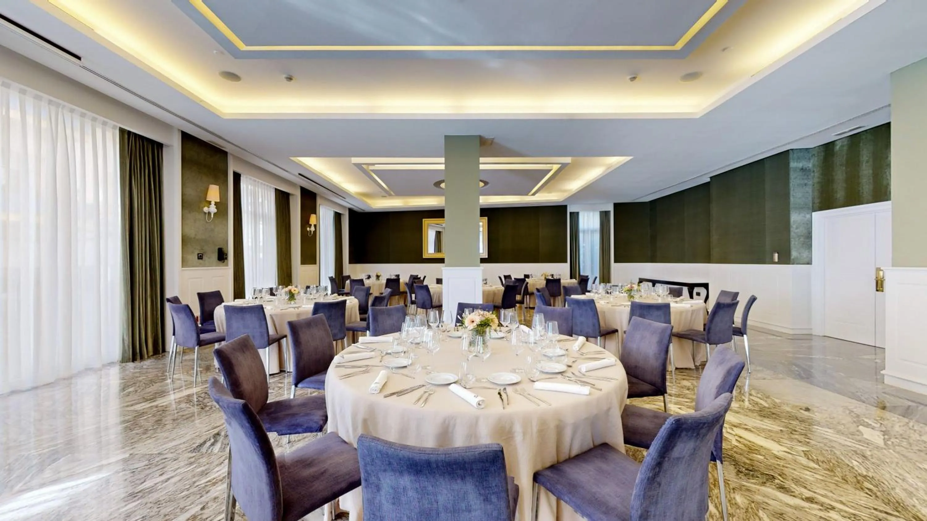 Restaurant/places to eat in Hotel Colón Gran Meliá - The Leading Hotels of the World