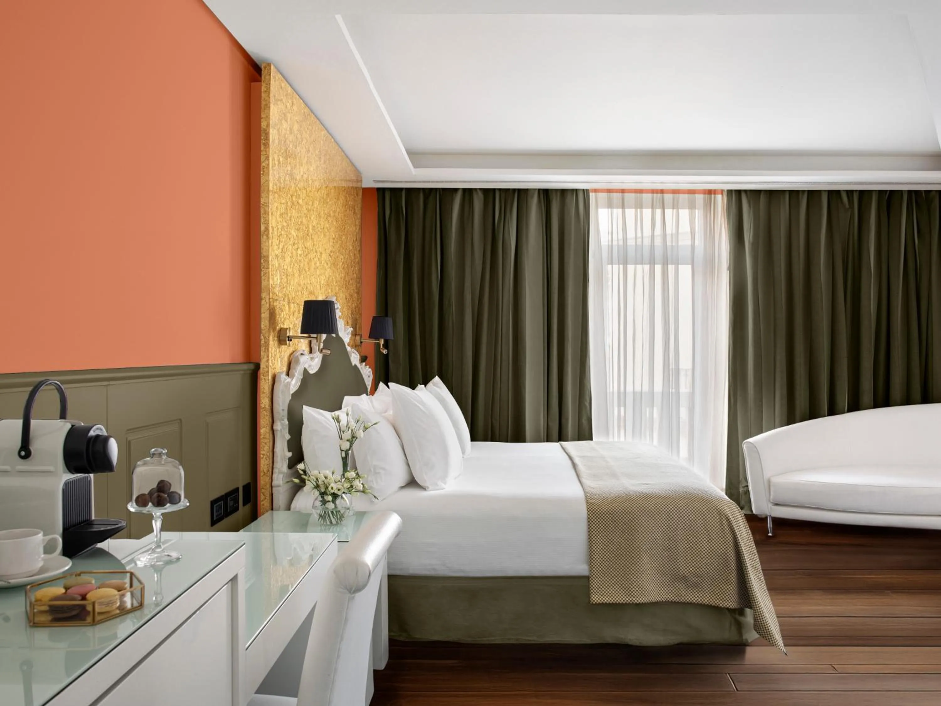 Bedroom, Bed in Hotel Colón Gran Meliá - The Leading Hotels of the World