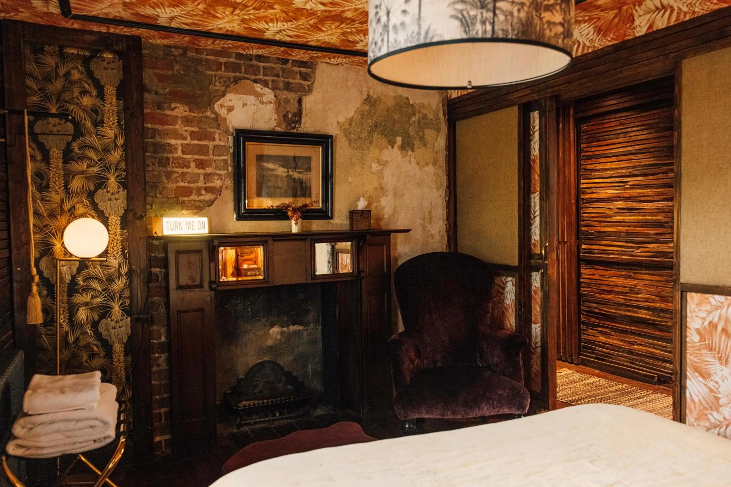 Bed in The George & Heart House