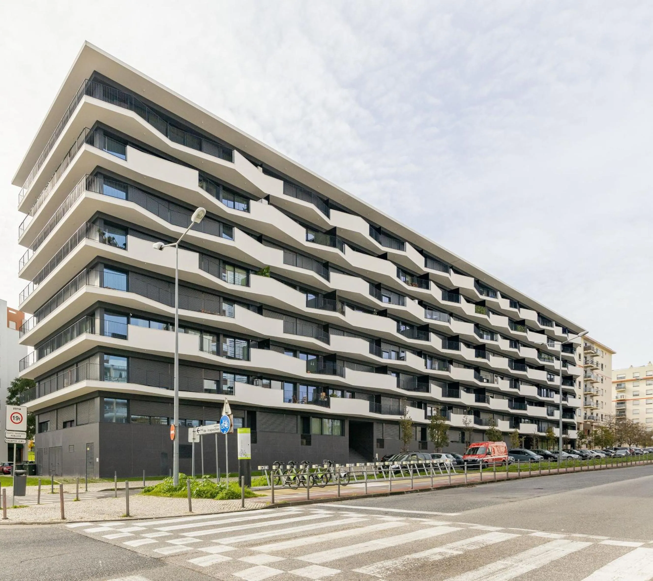 Property building in Apartment Lisboa Oriente