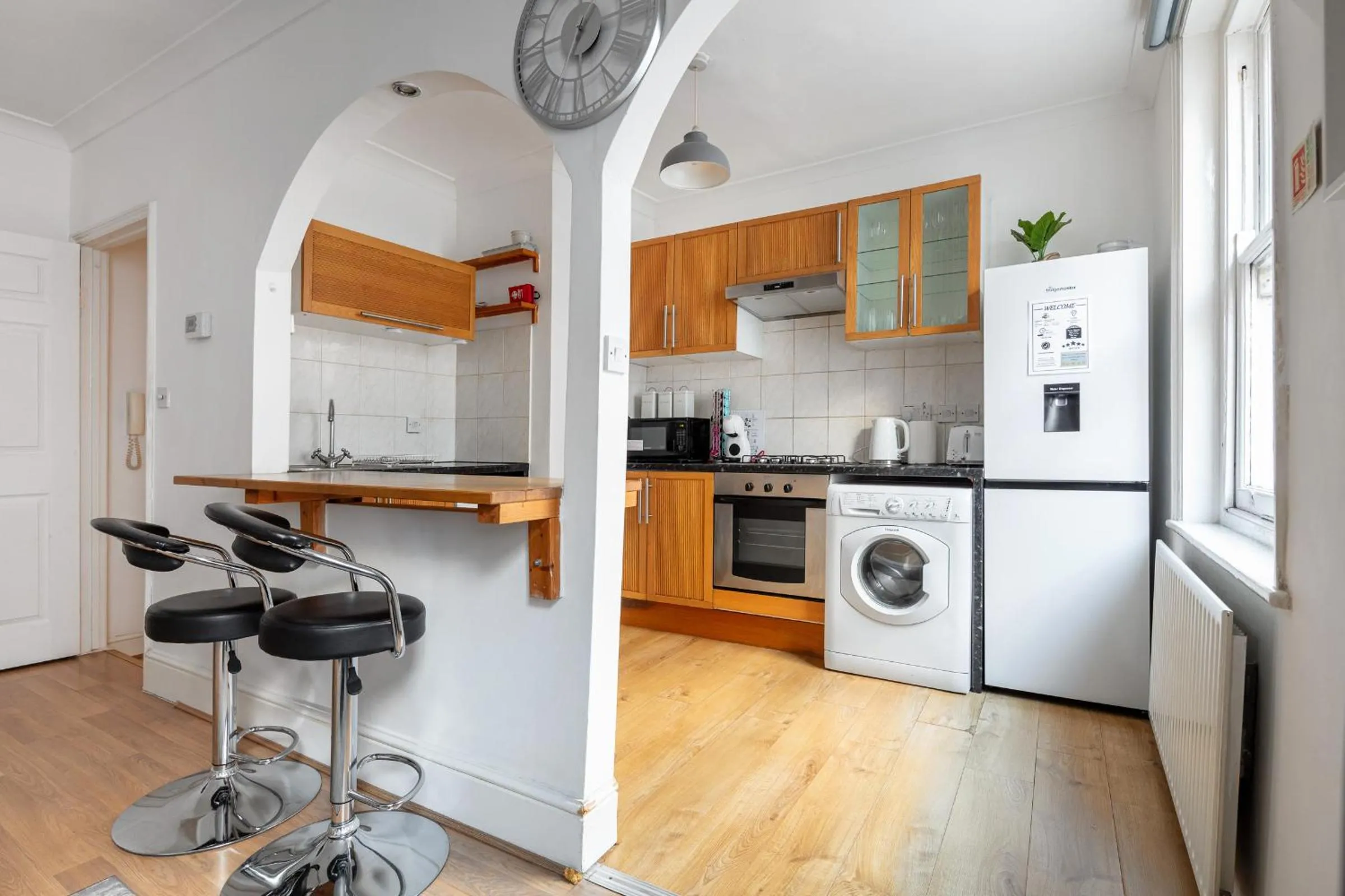 Living room in Gorgeous One Bed AirCon Apt in the Heart of Central London