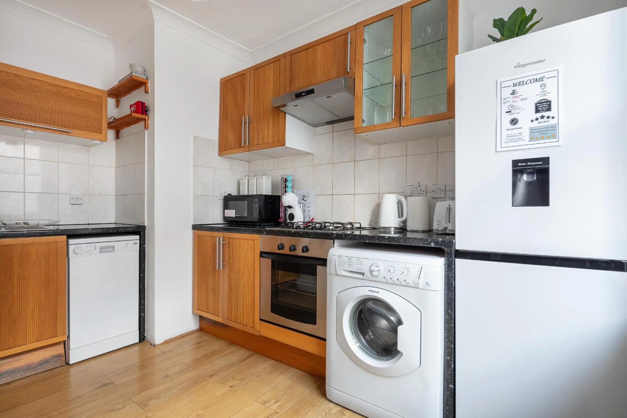 kitchen in Gorgeous One Bed AirCon Apt in the Heart of Central London