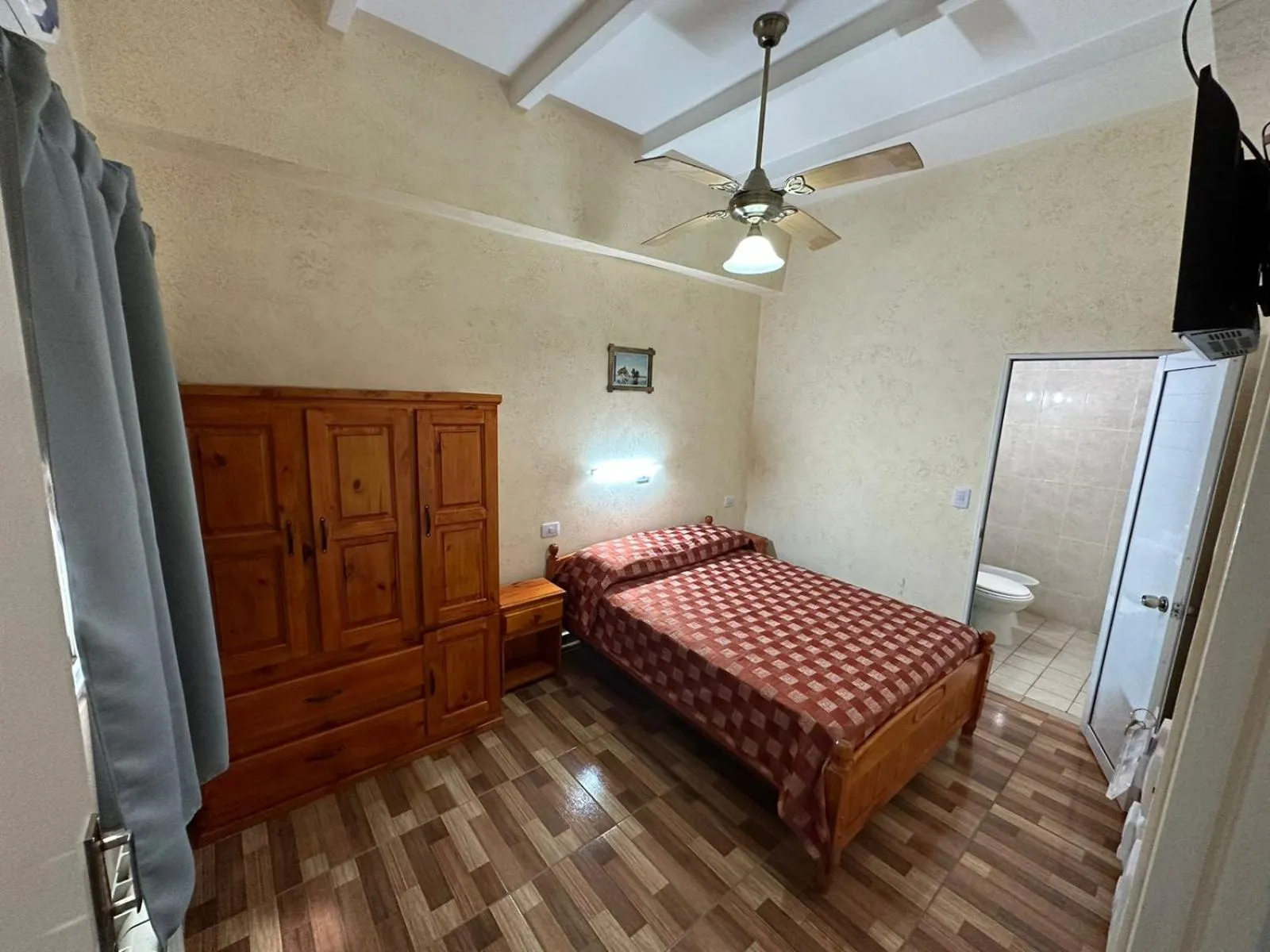 Double Room with Private Bathroom in Centro1555