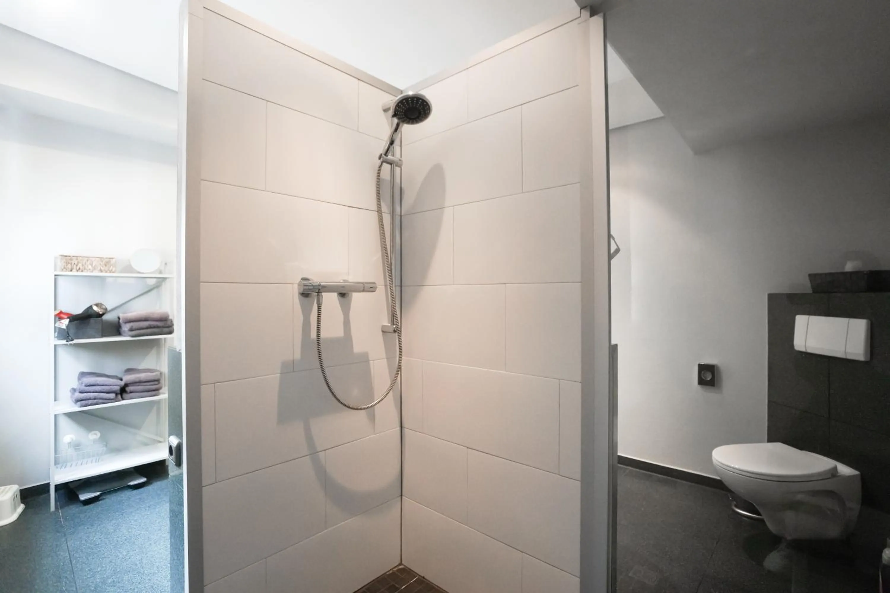 LOFT13 Traumhafte Wohnung mit Terrasse für 8 Gäste