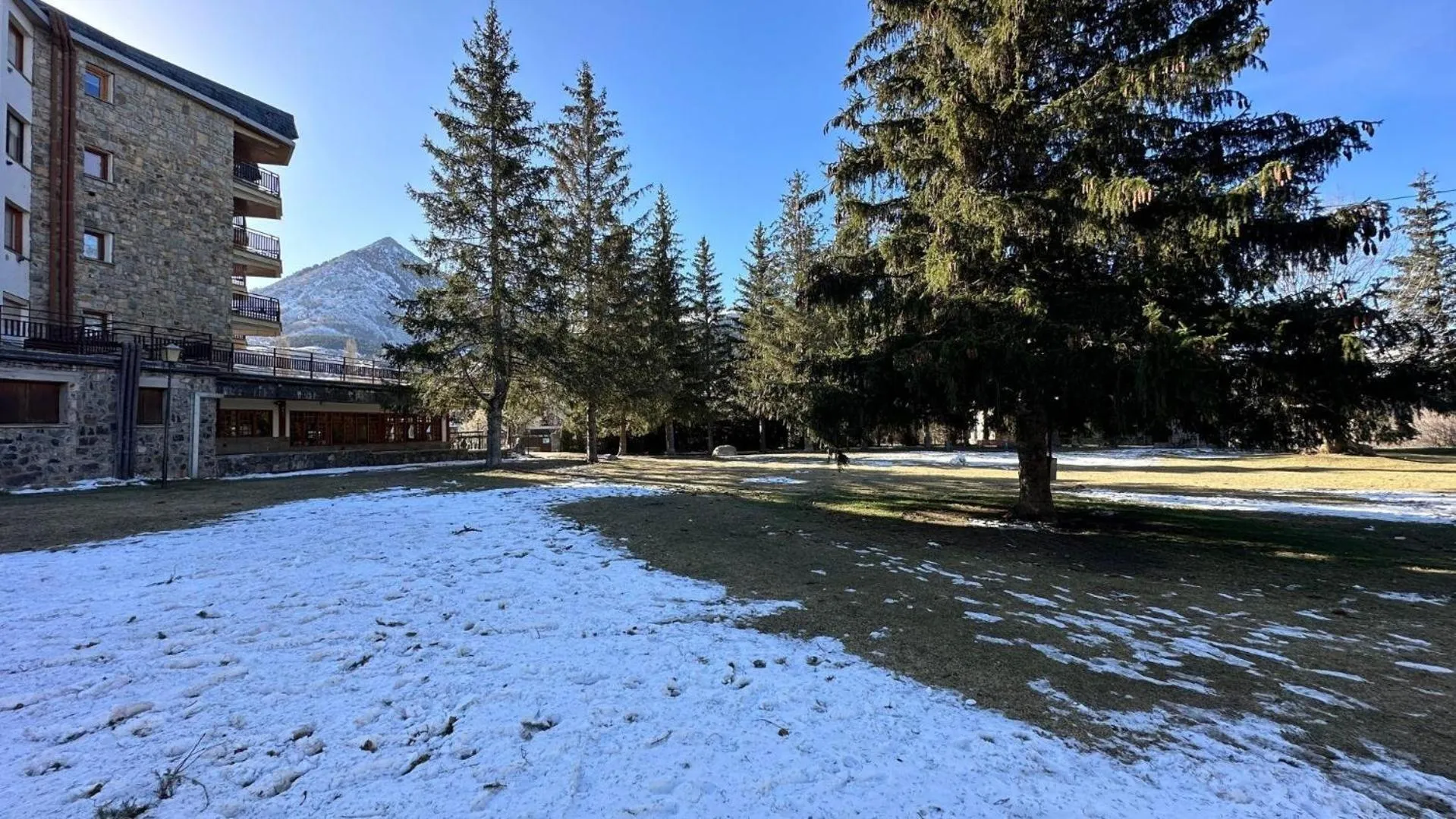 Property building in Evenia Monte Alba