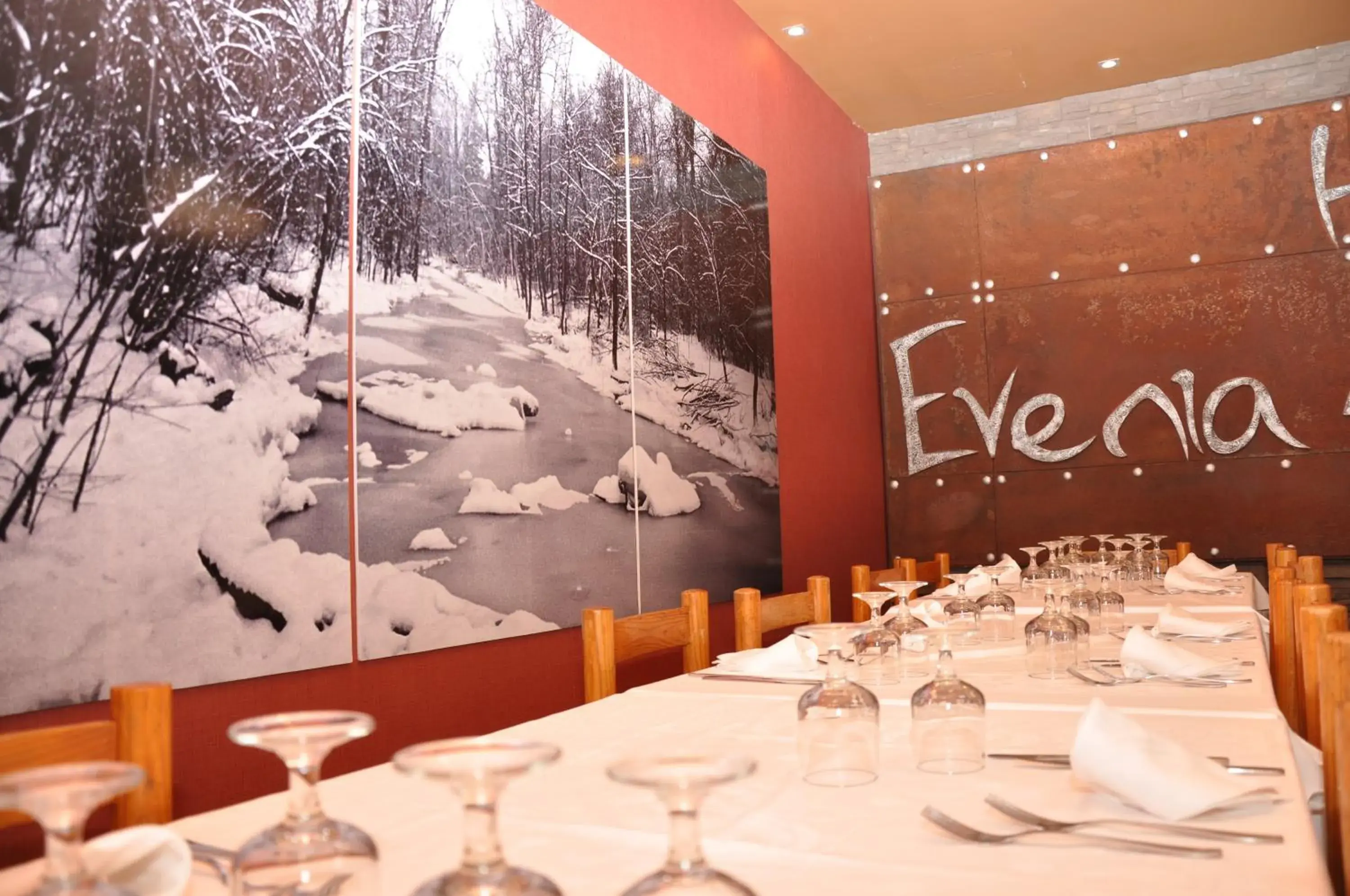Restaurant/places to eat in Evenia Monte Alba Restaurant/places to eat in Evenia Monte Alba