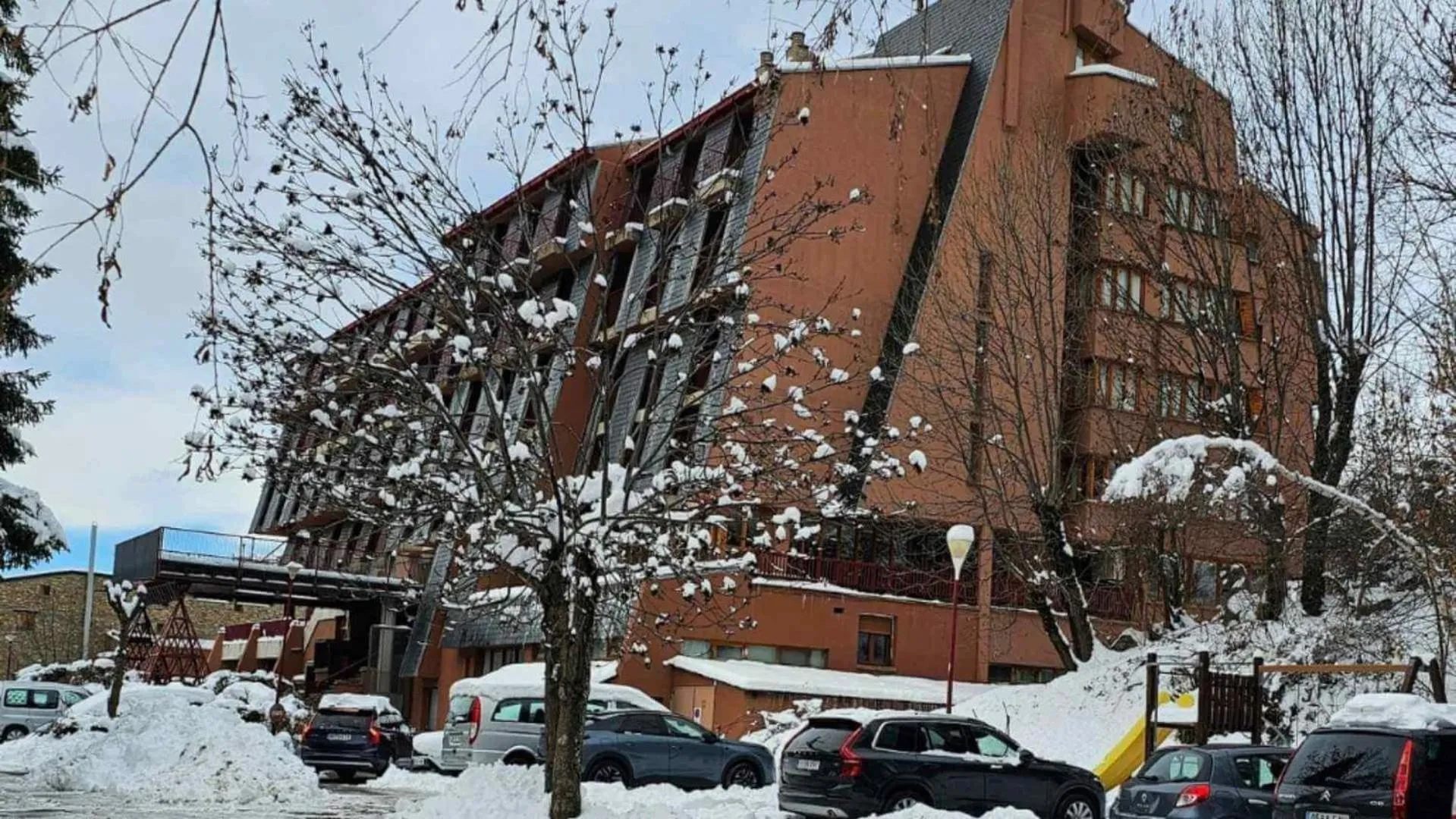 Property building in Evenia Monte Alba