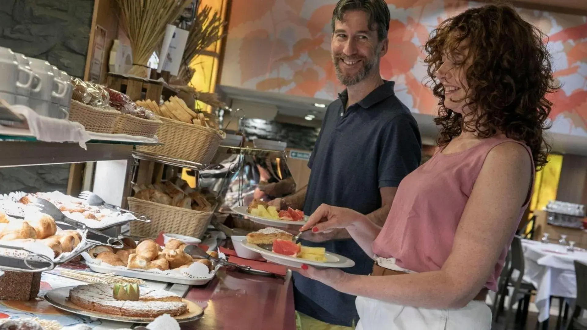 Restaurant/places to eat in Evenia Monte Alba Restaurant/places to eat in Evenia Monte Alba