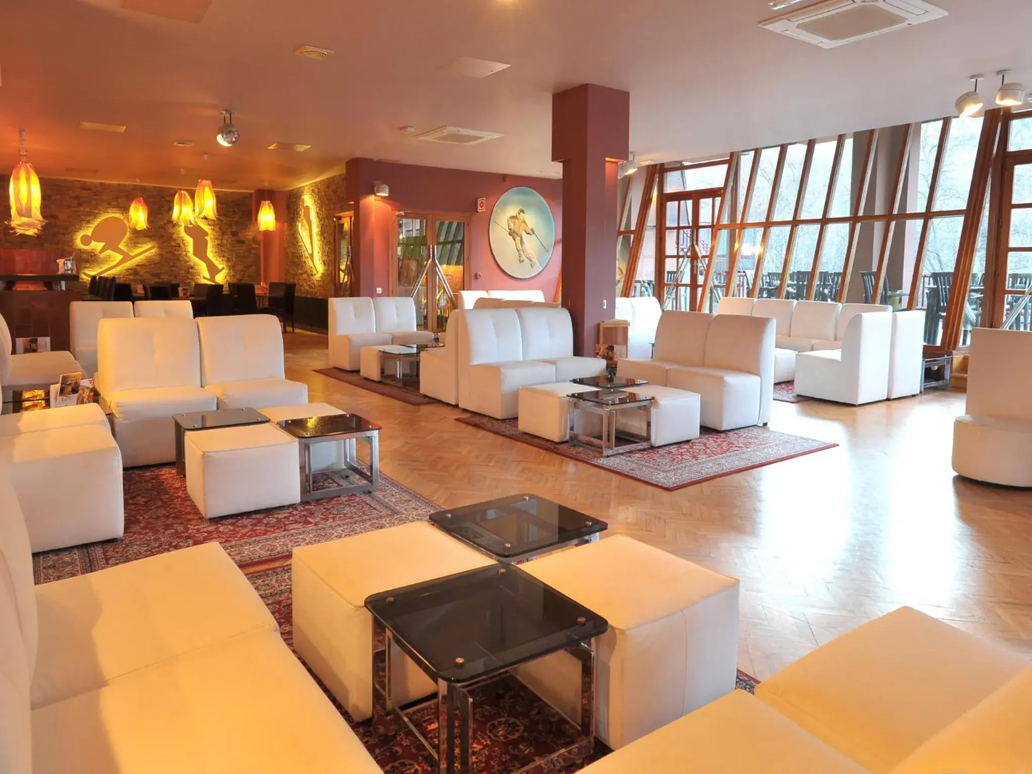 Lobby or reception in Evenia Monte Alba Lobby or reception in Evenia Monte Alba