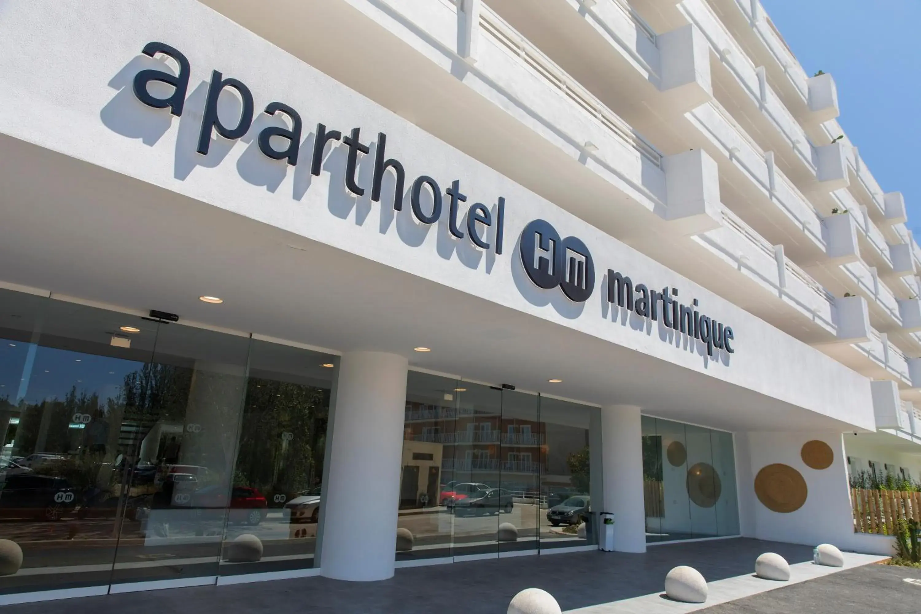 Facade/entrance in HM Martinique Facade/entrance in HM Martinique