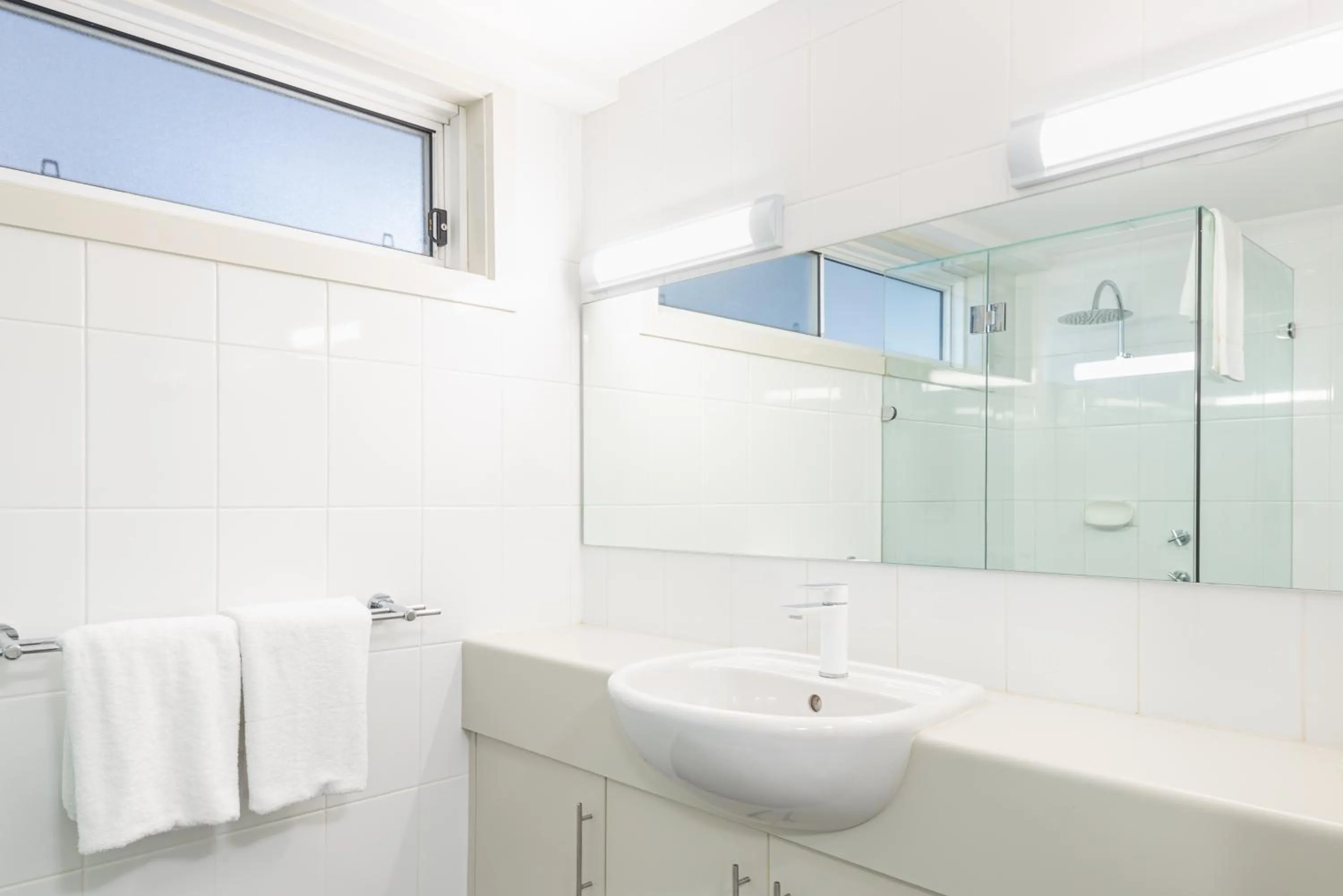 Warners Bay Apartments