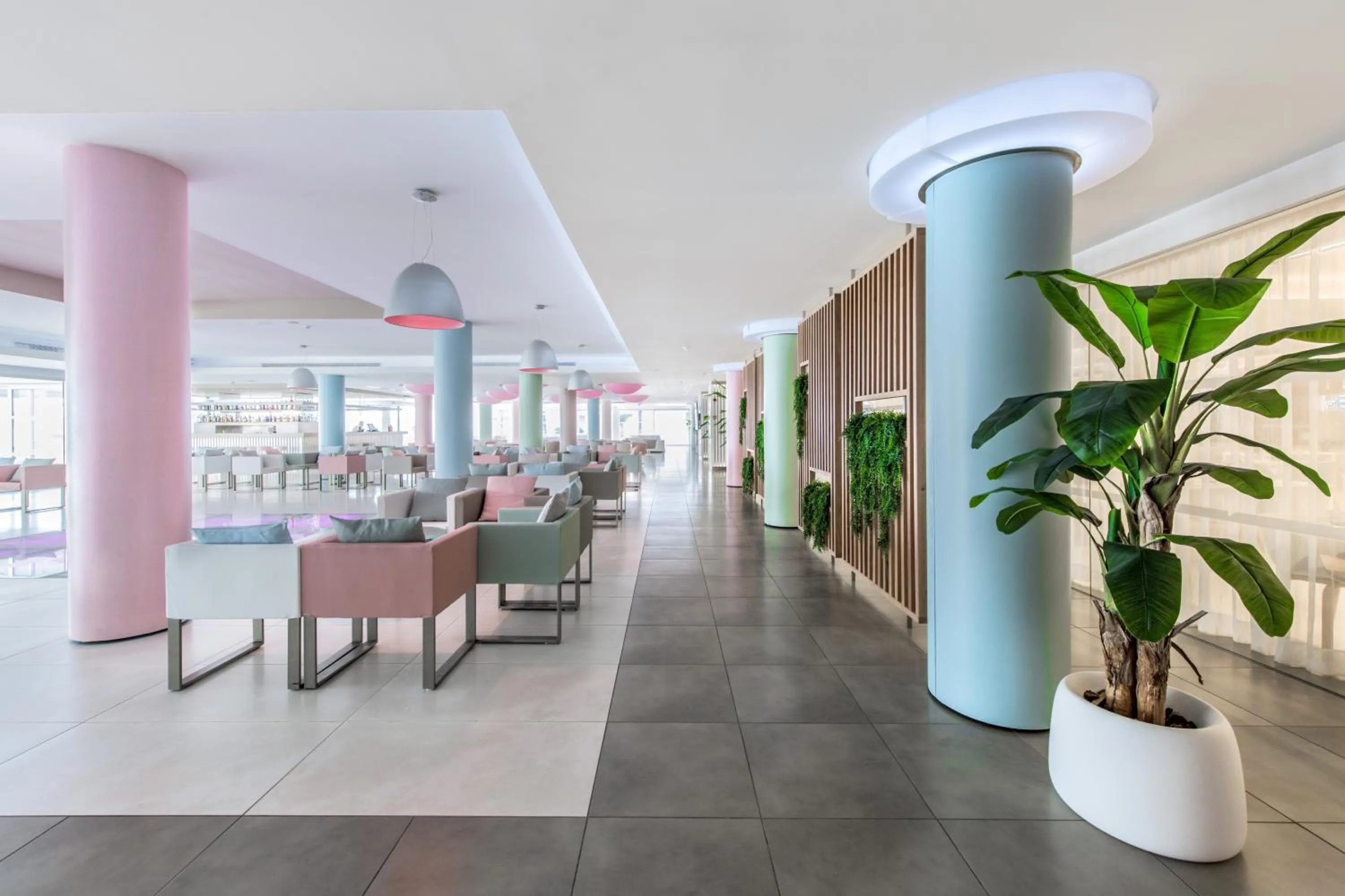 Lounge or bar in Hotel Garbi Ibiza & Spa