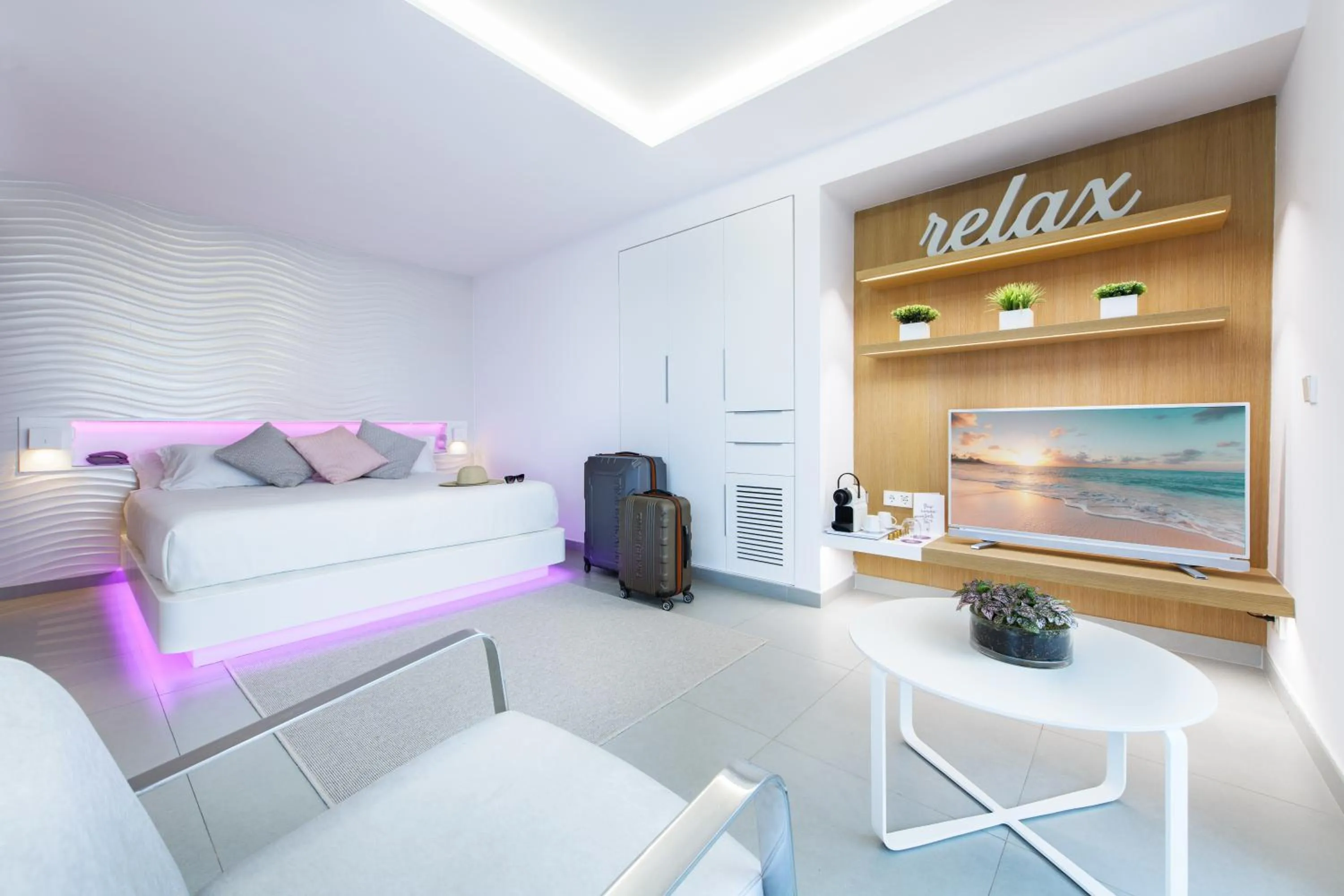 Bedroom in Hotel Garbi Ibiza & Spa