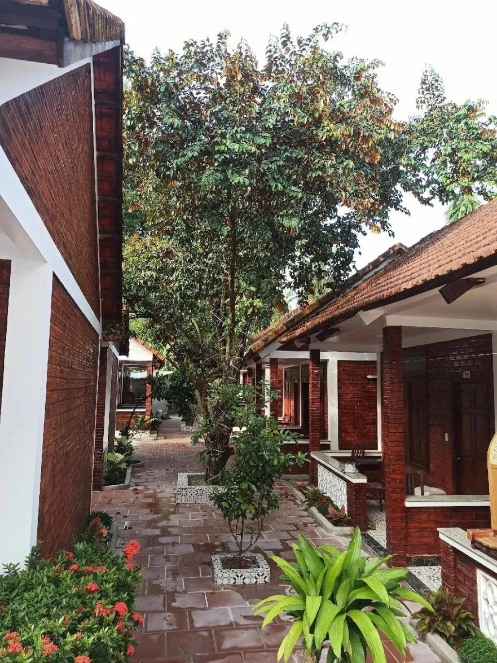 Familia Resort