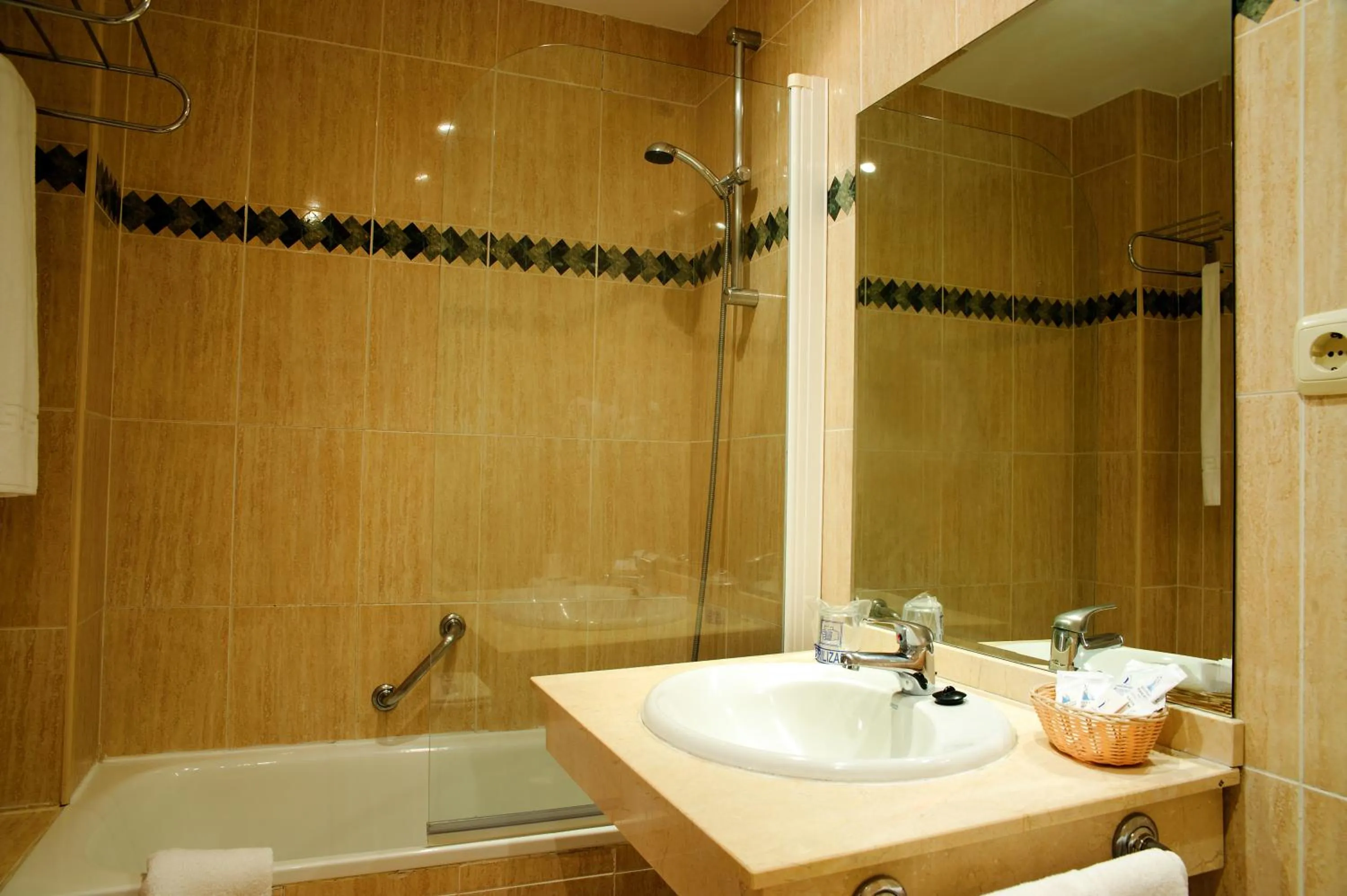 Bathroom in Puerto Azul Marbella