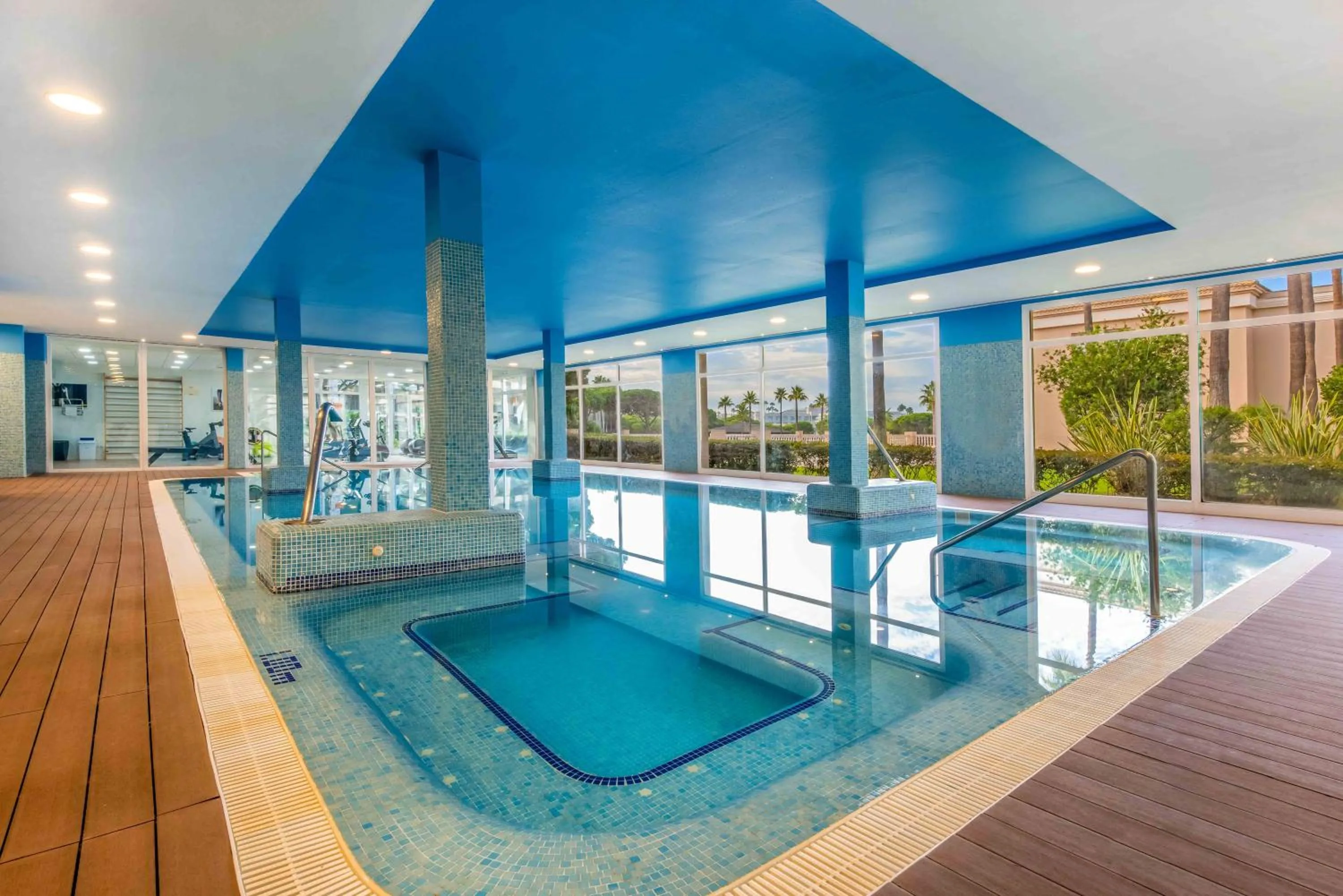 Swimming pool in Valentin Sancti Petri