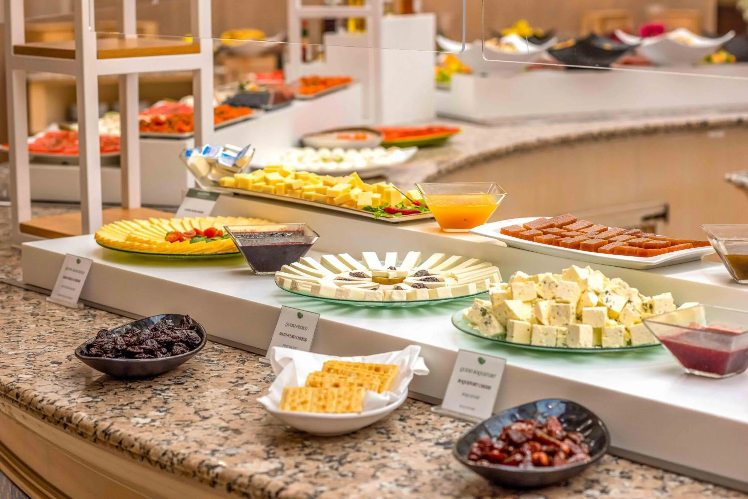 Food in Valentin Sancti Petri