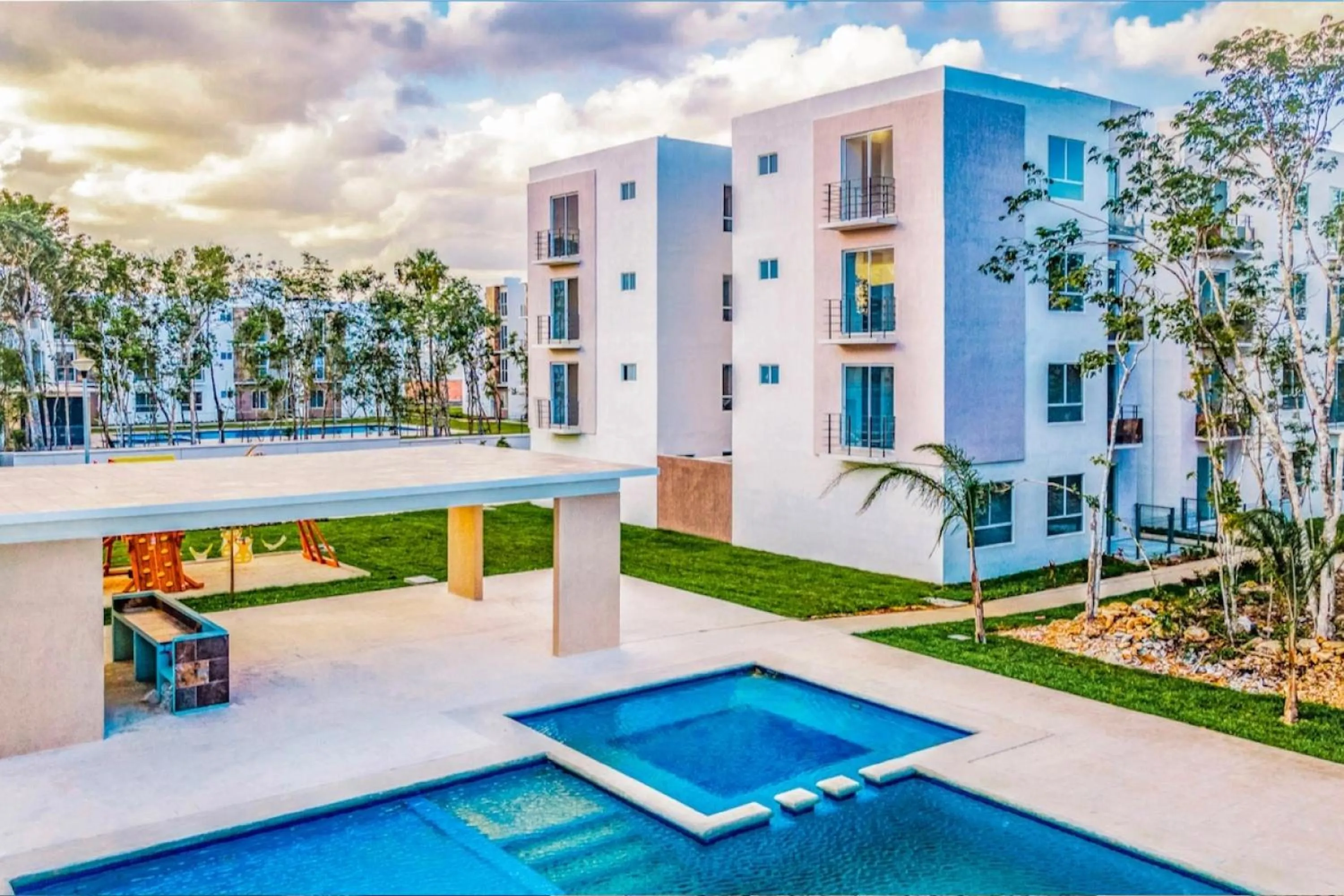 Swimming pool in Caribe Turquesa, Departamento Completo, Playa del Carmen