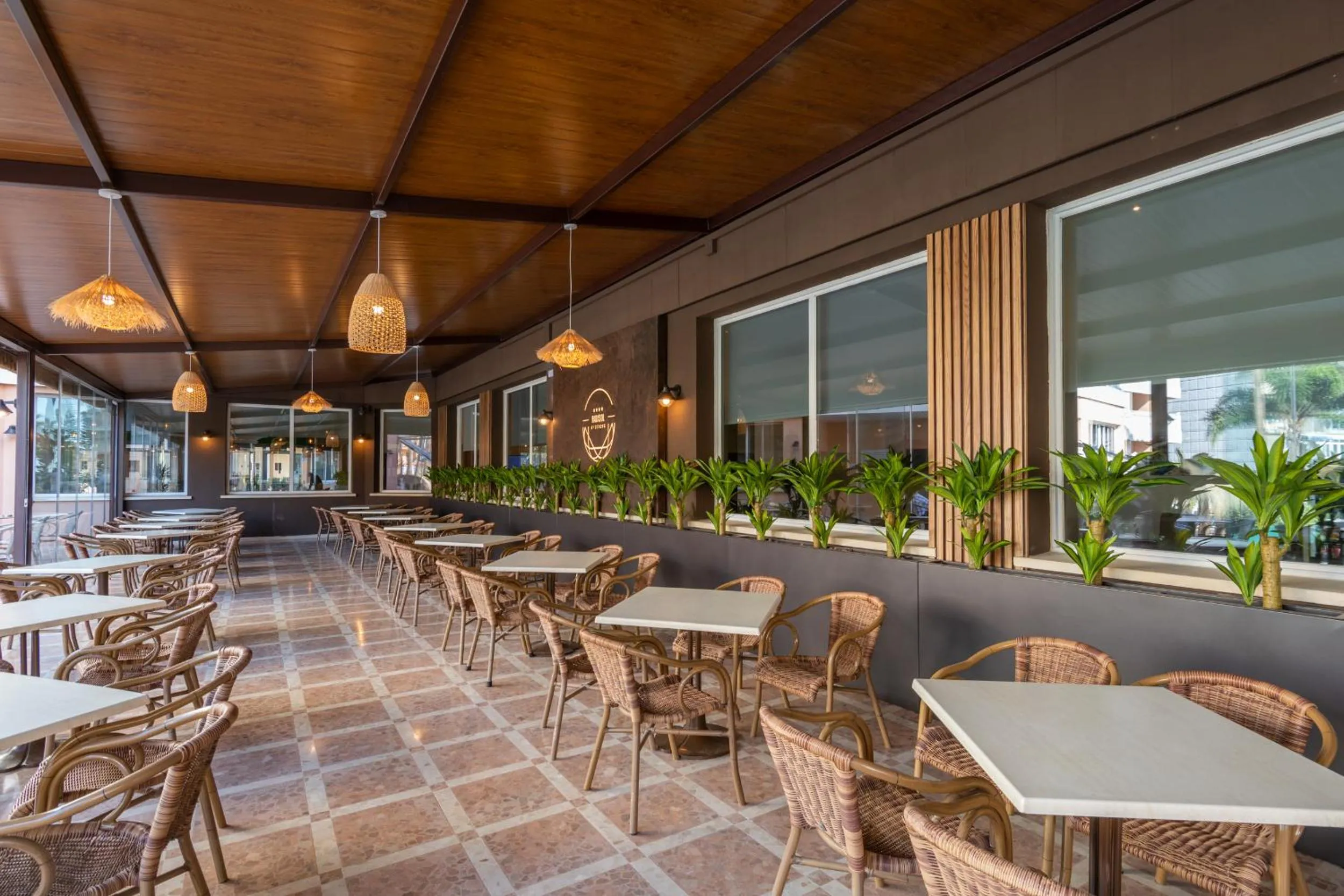 Balcony/Terrace in Hotel Parasol by Dorobe