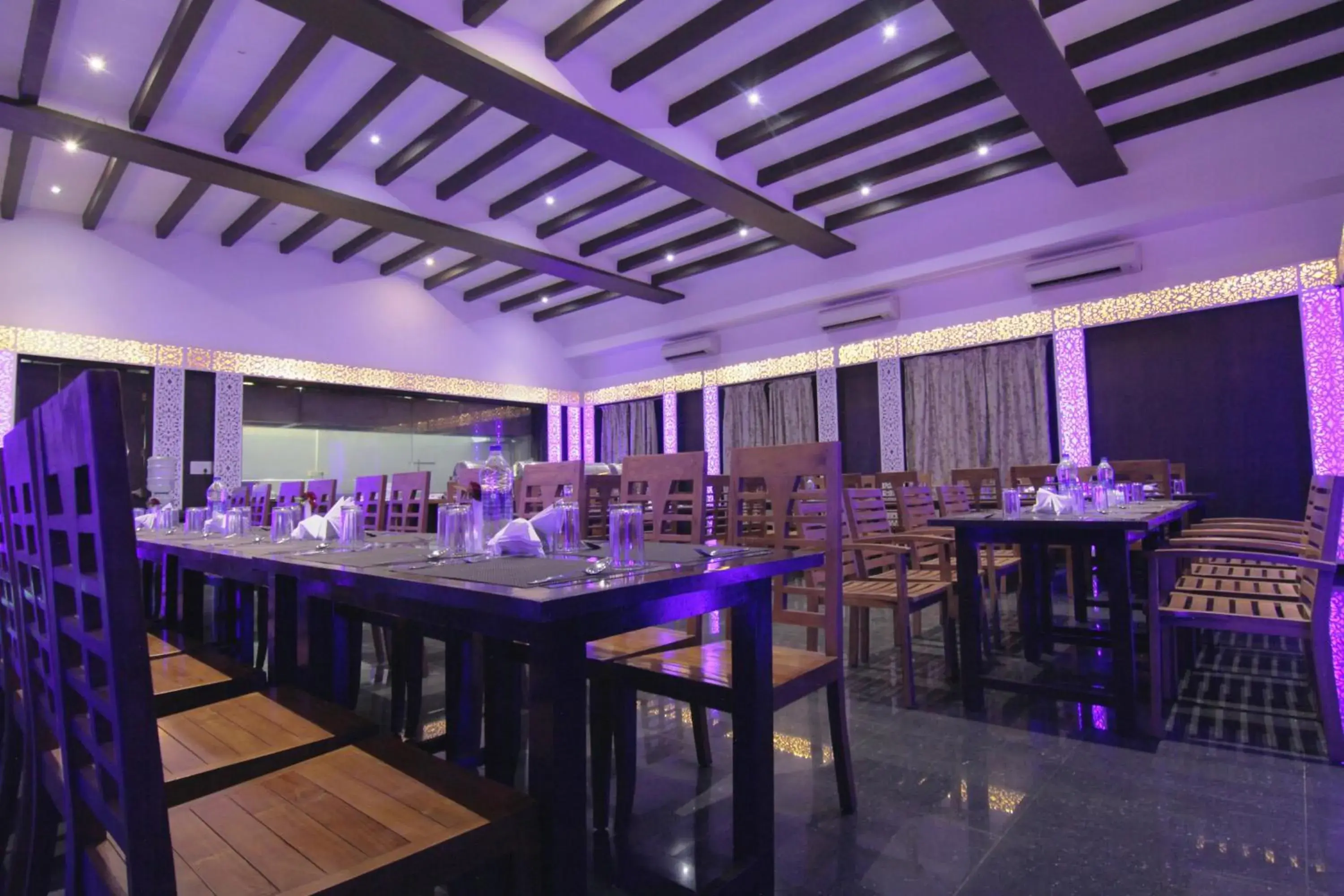 Restaurant/places to eat in Reva Resorts and Holiday Homes Restaurant/places to eat in Reva Resorts and Holiday Homes