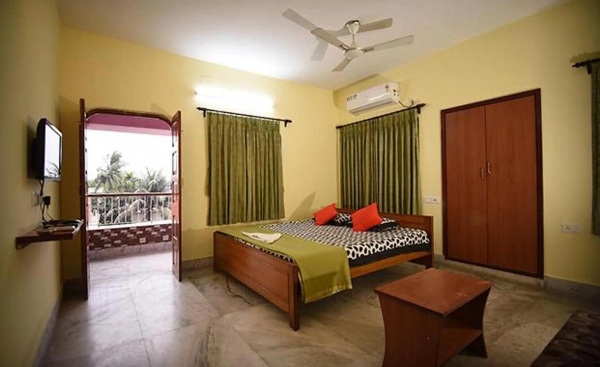 Bed in FabHotel Sonar Bangla