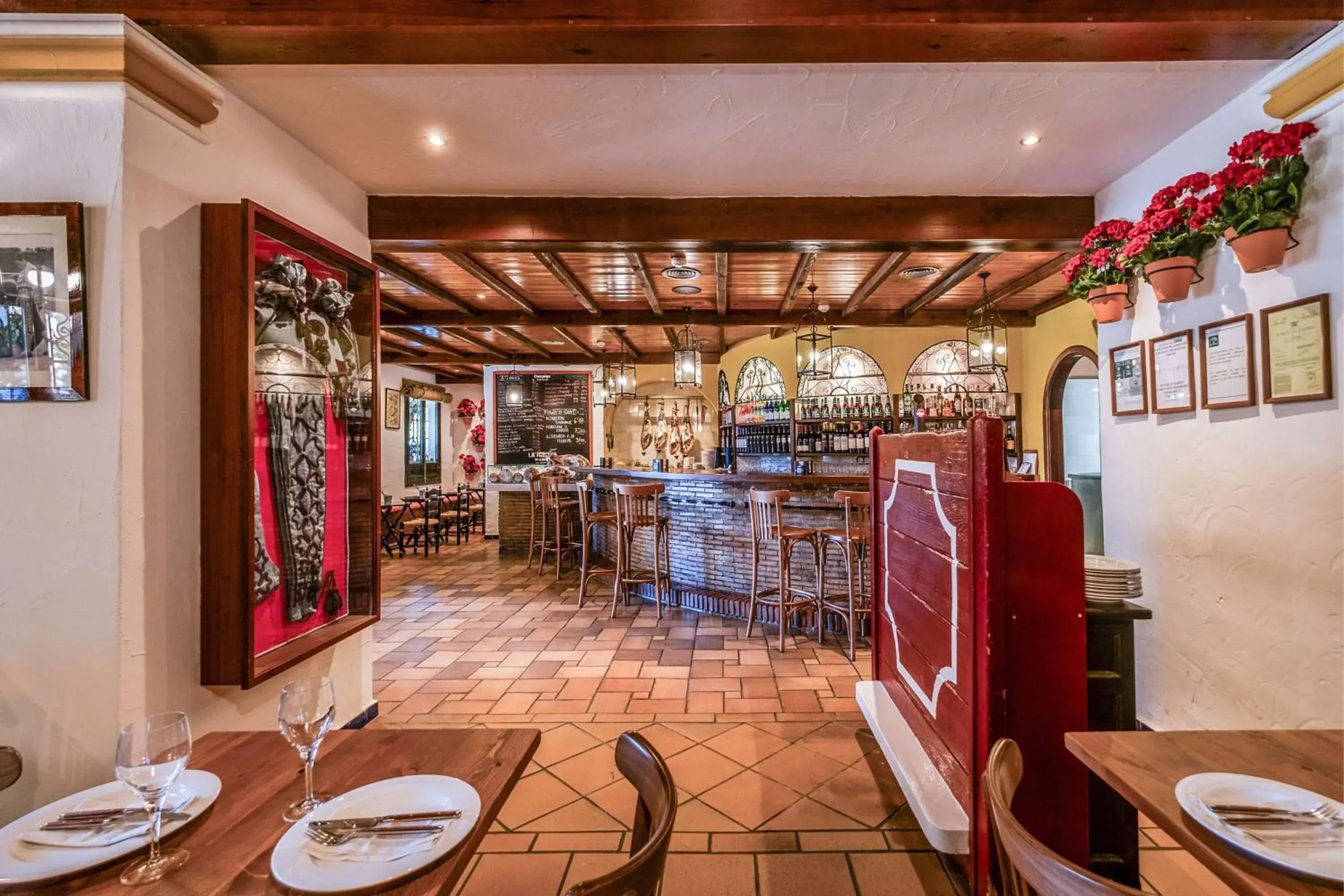 Restaurant/places to eat in Melia Lebreros Restaurant/places to eat in Melia Lebreros