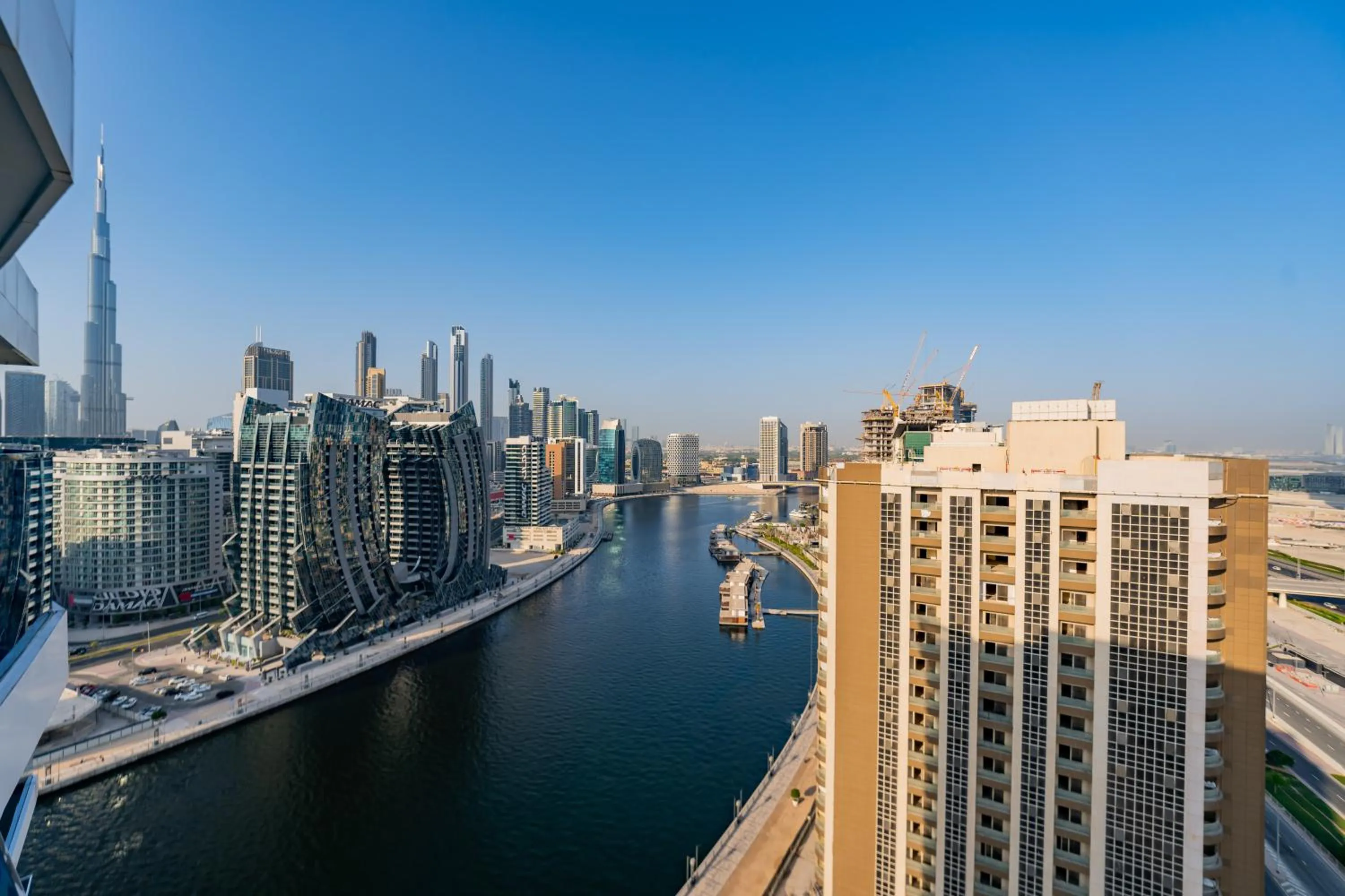 Lake view in Kasco Homes Waves Tower Business Bay