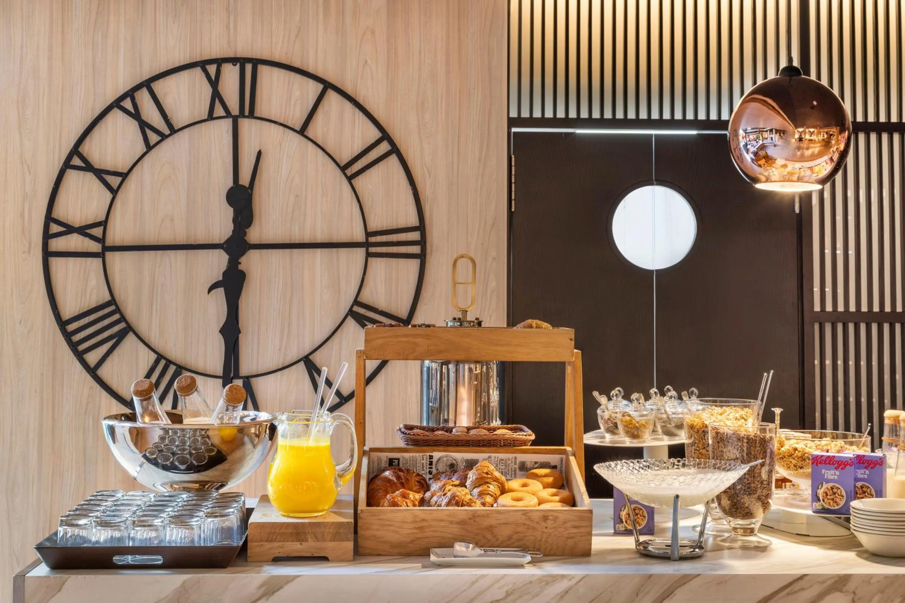 Breakfast in Melia Castilla