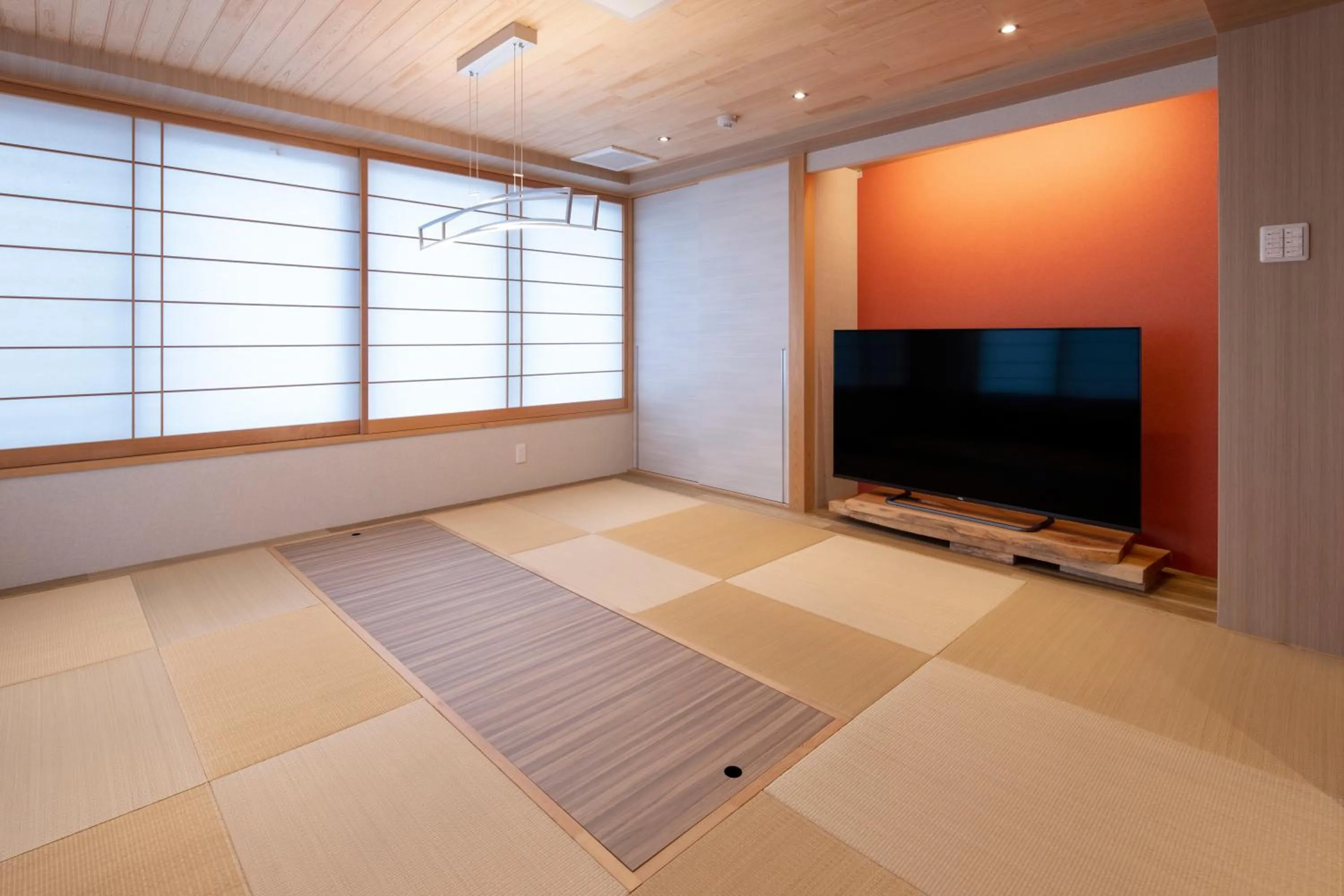 TV and multimedia in 夢住凛ーMu Ju Rinー