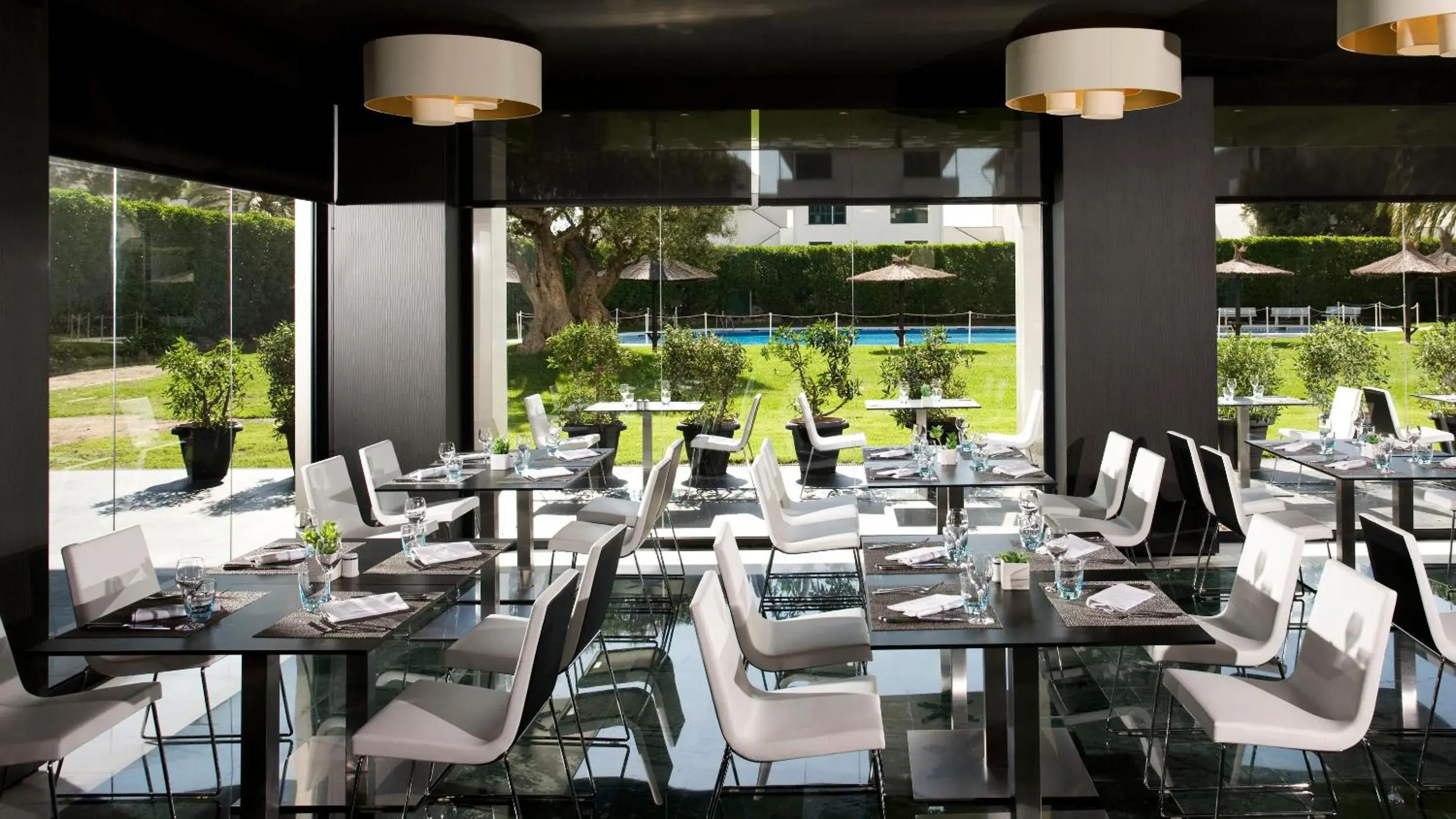 Restaurant/places to eat in Melia Sitges Restaurant/places to eat in Melia Sitges