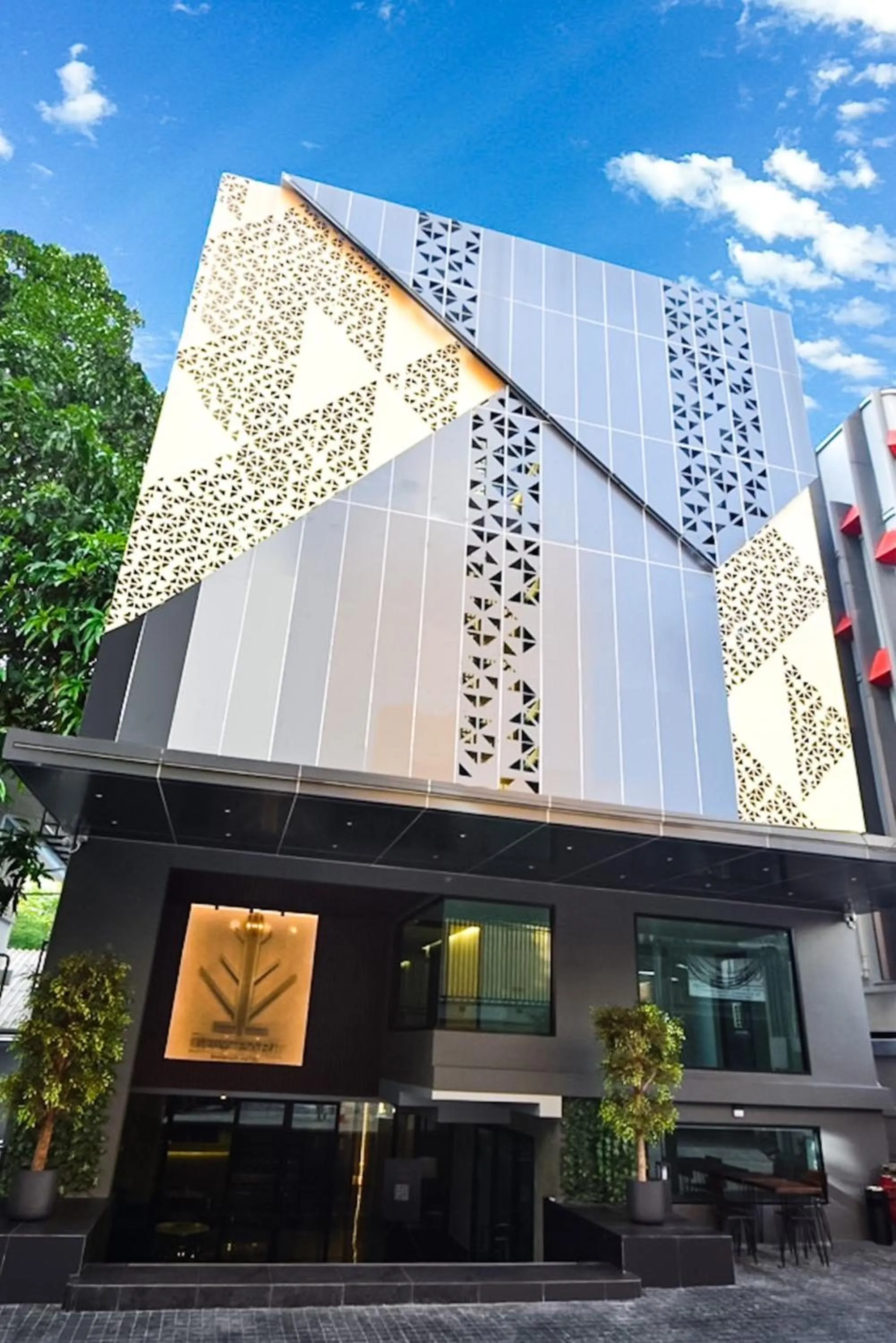 Property building in City Park Hotel Bangkok Pratunam by PCL