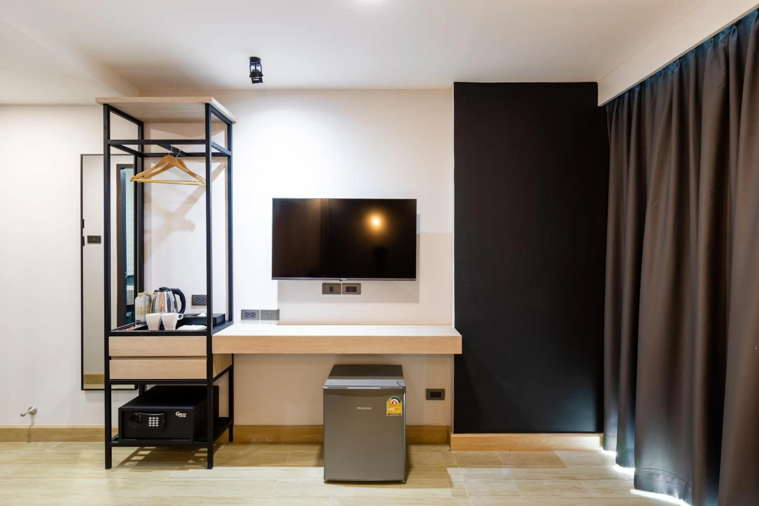 TV and multimedia in City Park Hotel Bangkok Pratunam by PCL