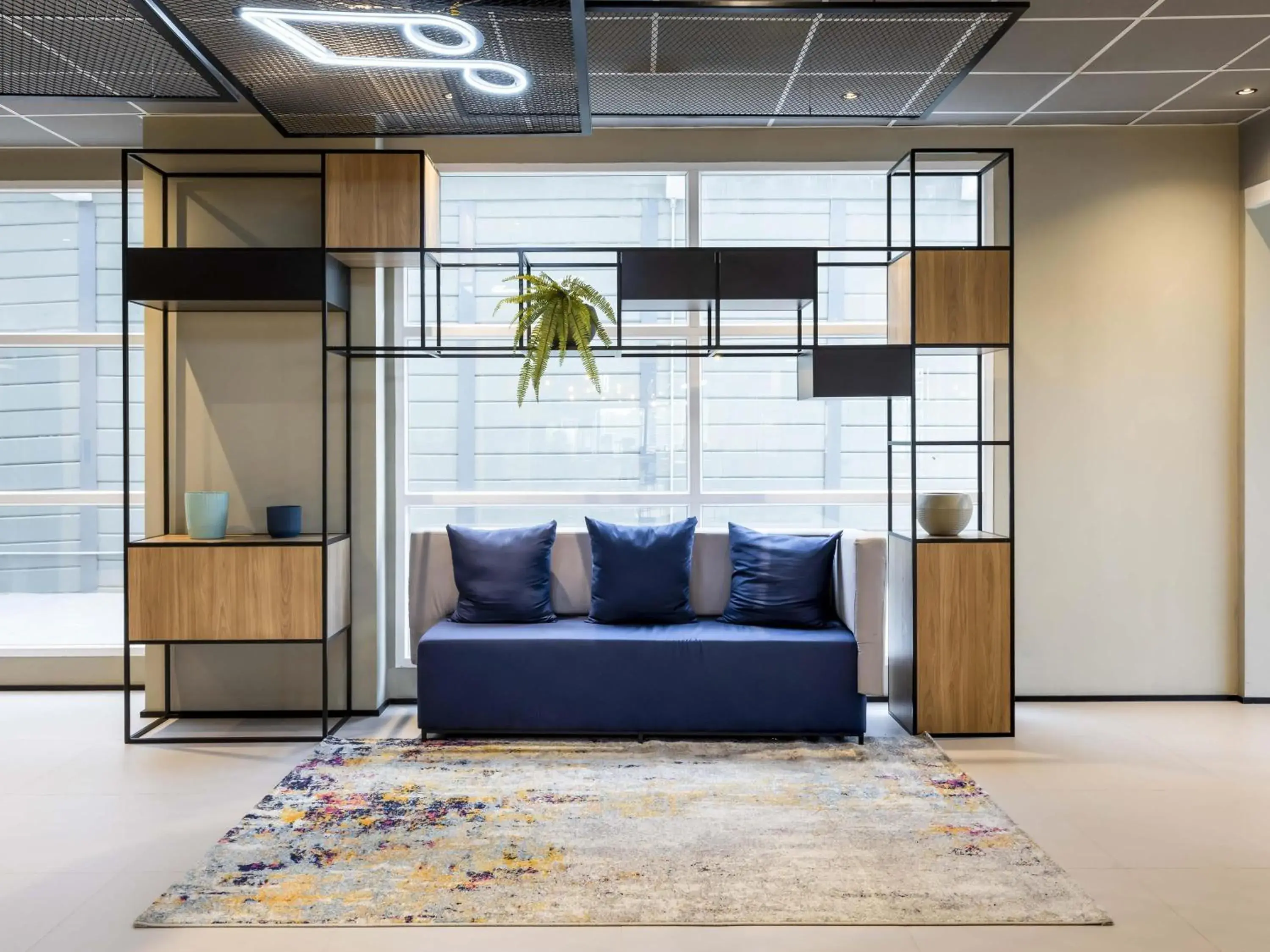 Property building in Ibis Aruja Property building in Ibis Aruja