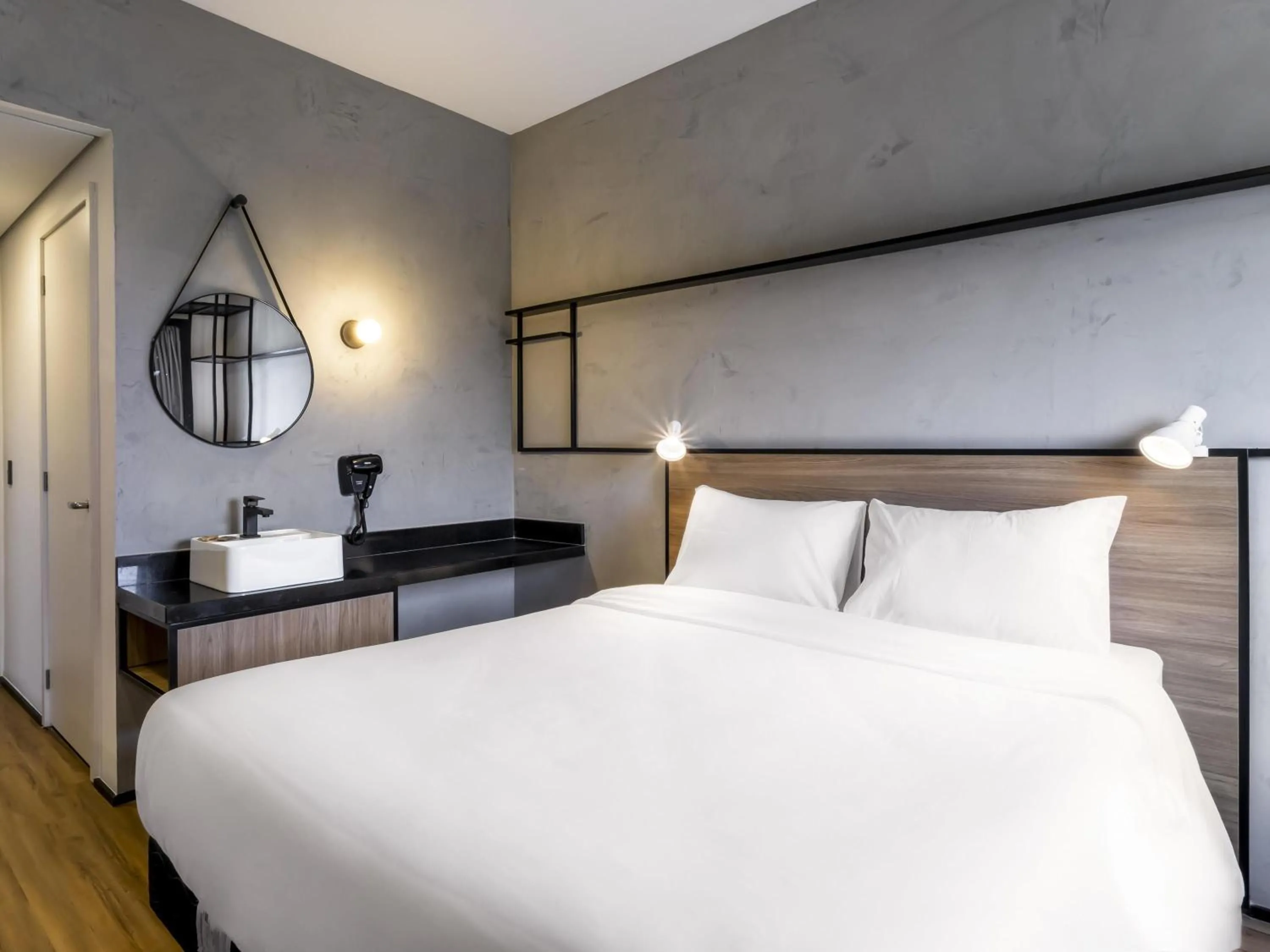 Bedroom, Bed in Ibis Aruja