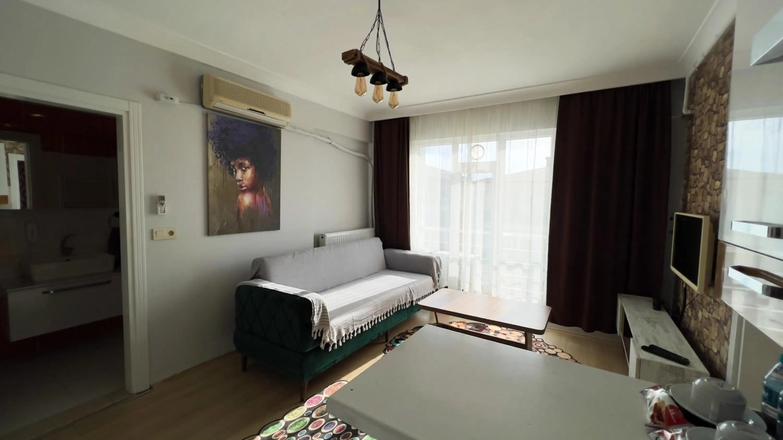 Photo of the whole room, Bed in Edirne House