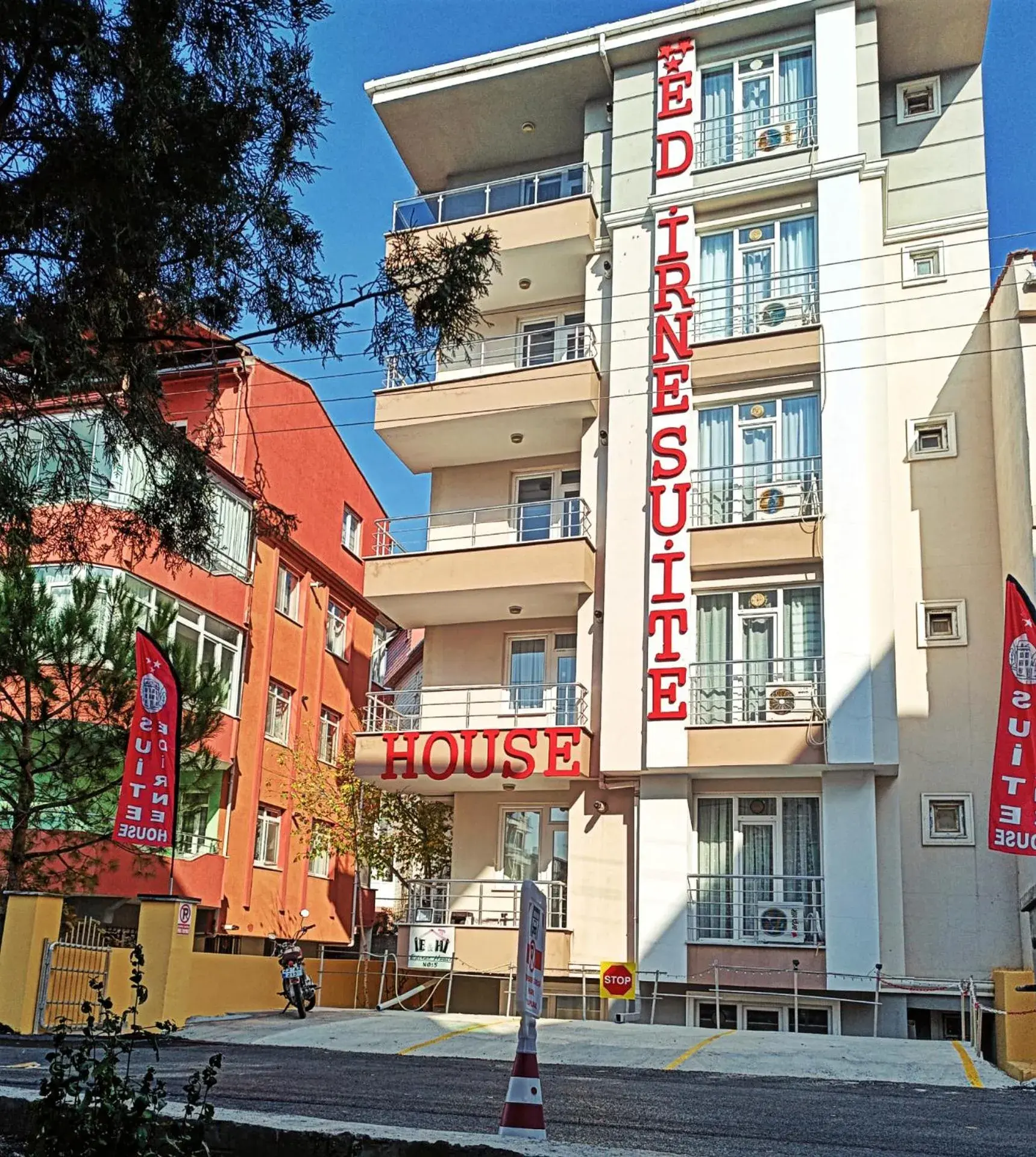 Property building in Edirne House Property building in Edirne House