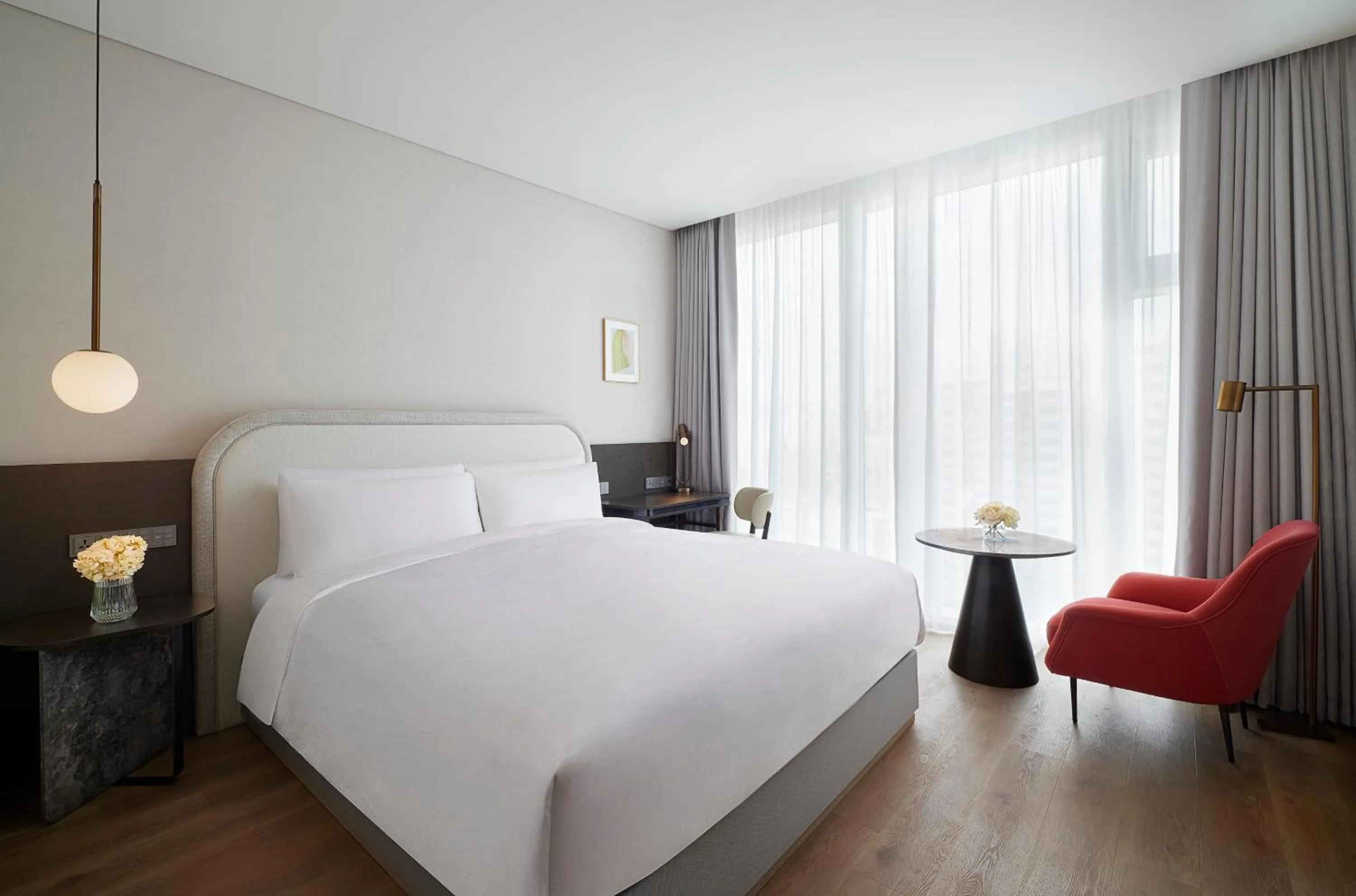 Bedroom, Bed in Naru Ambassador Hotel Seoul - MGallery Collection