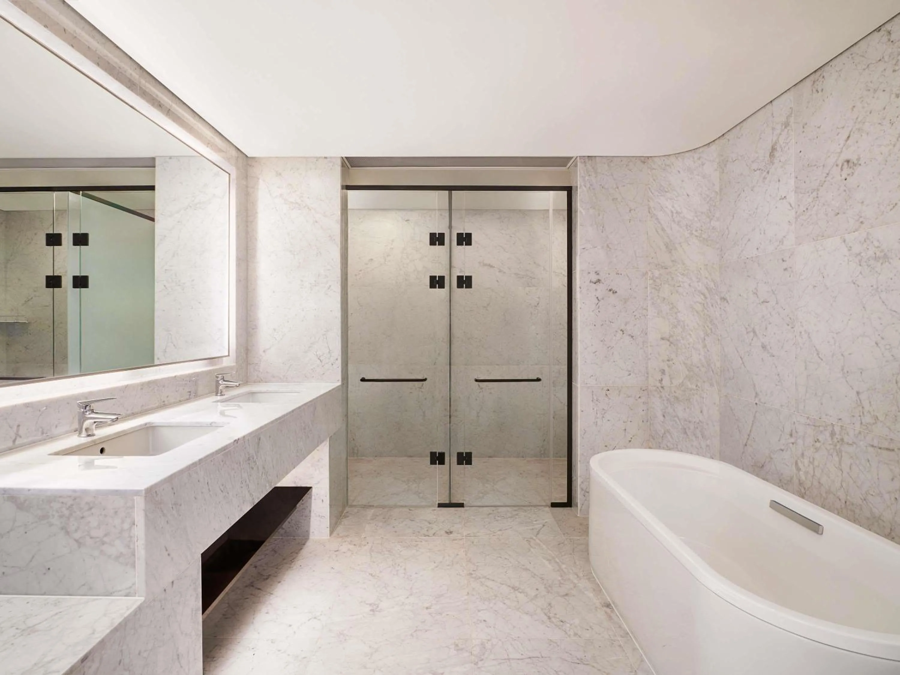 Bedroom in Naru Ambassador Hotel Seoul - MGallery Collection