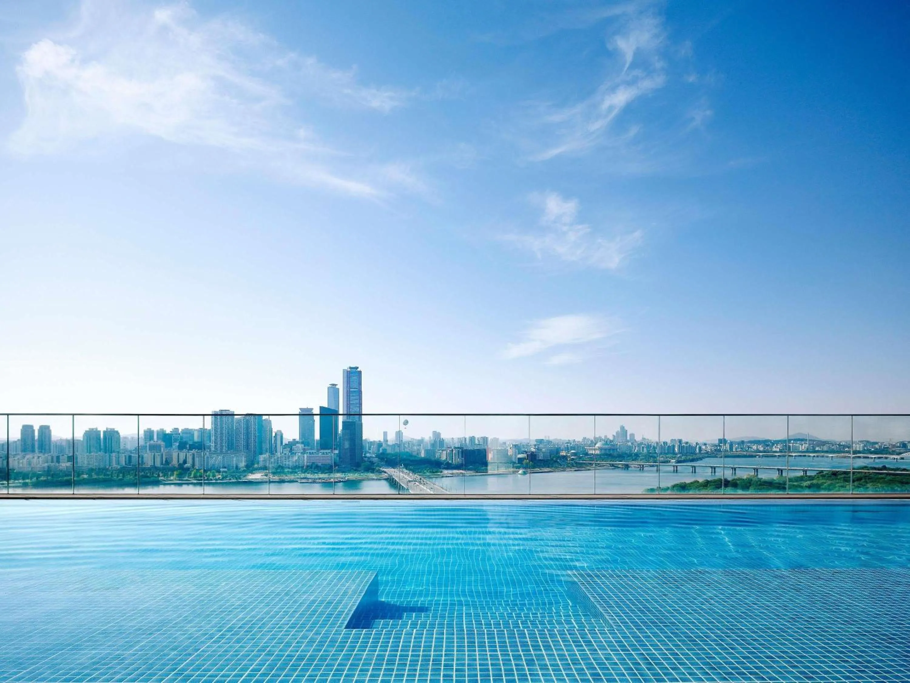 Pool view in Naru Ambassador Hotel Seoul - MGallery Collection