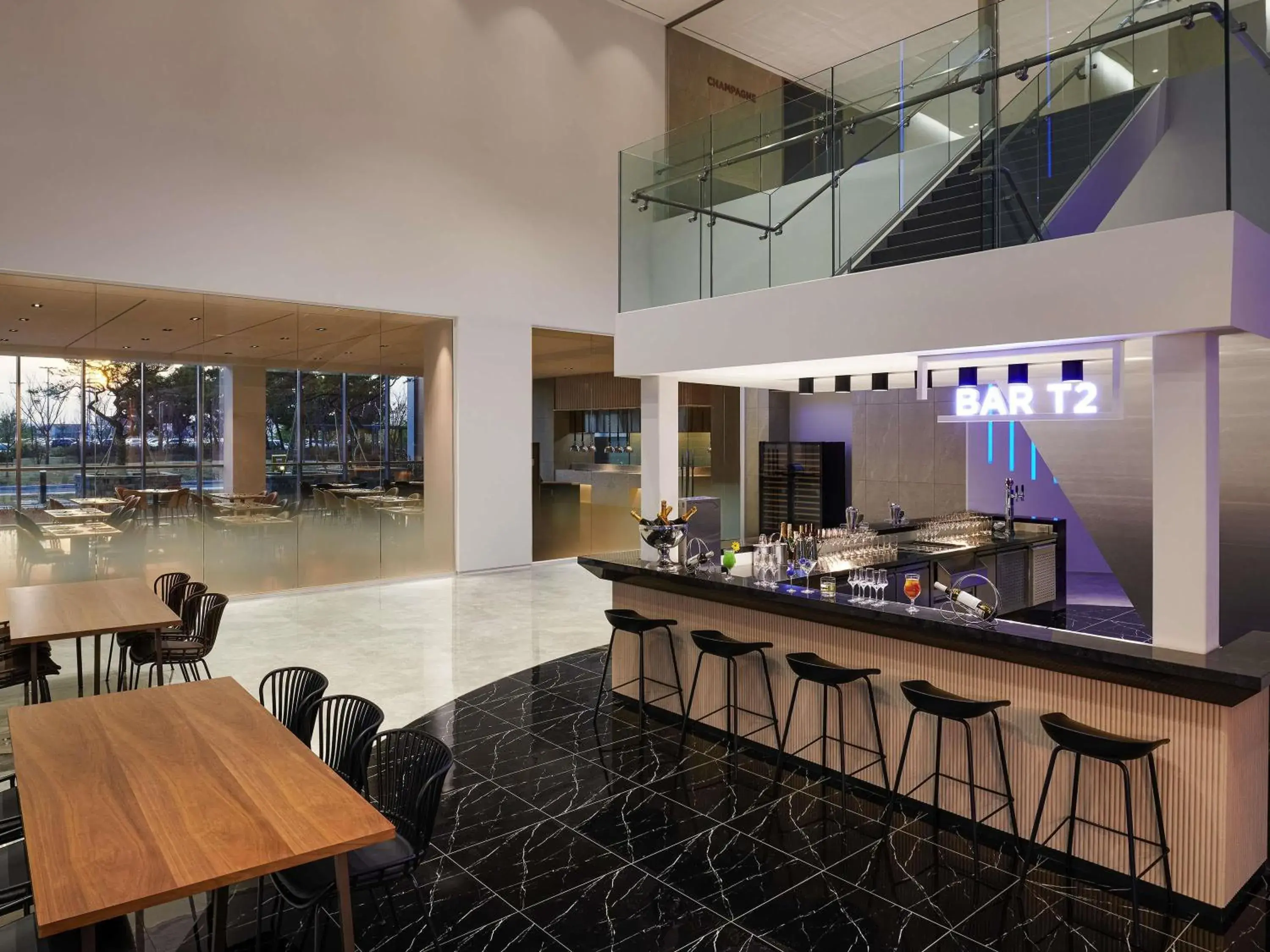 Lounge or bar in ibis Styles Ambassador Incheon Airport T2 Lounge or bar in ibis Styles Ambassador Incheon Airport T2